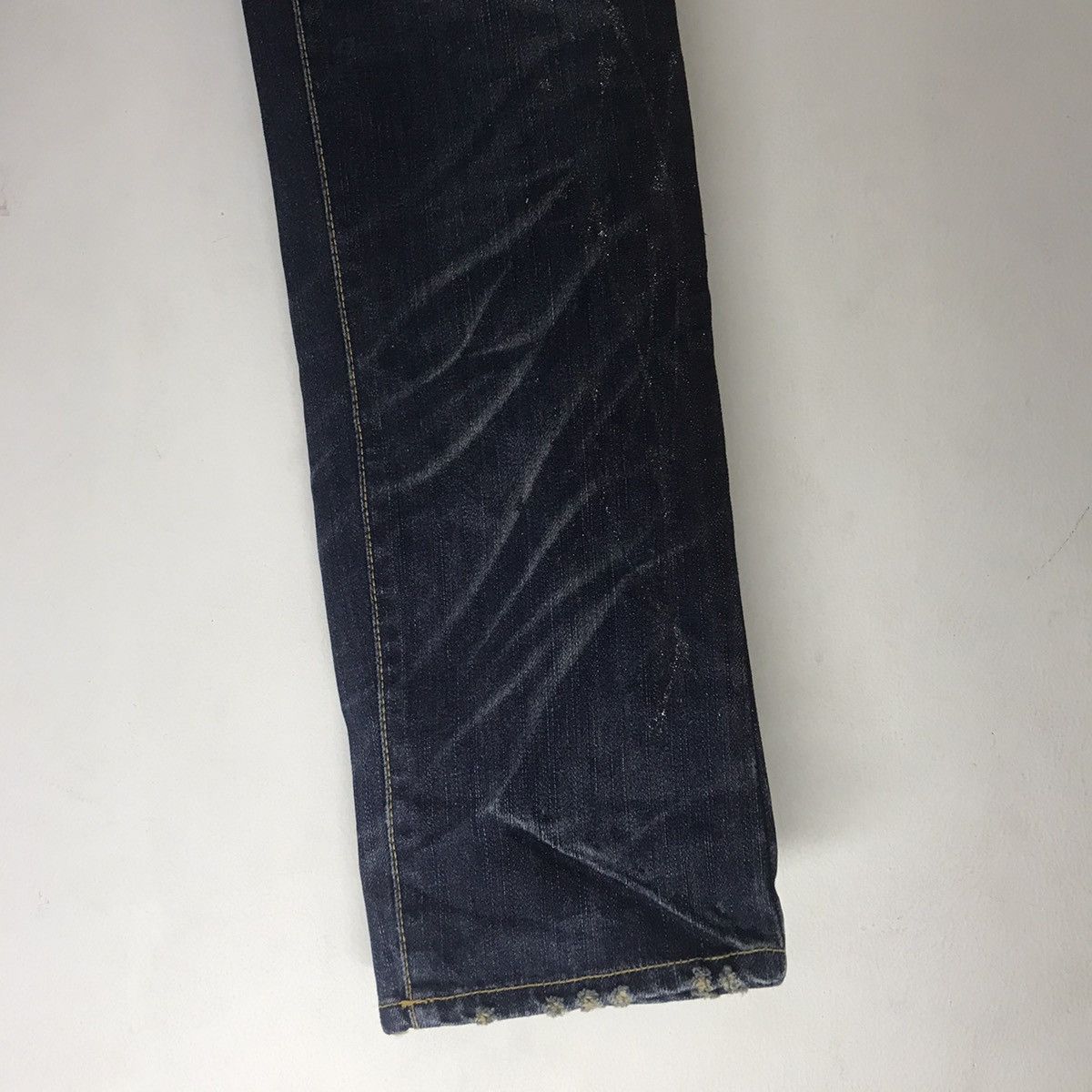 GOSTAR DE FUGA Gostar De Fuga Whisker Coated Denim Jeans Size US 29 - 10 Thumbnail