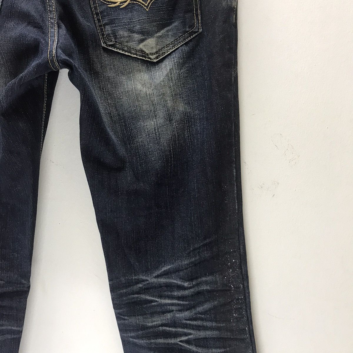 GOSTAR DE FUGA Gostar De Fuga Whisker Coated Denim Jeans Size US 29 - 16 Thumbnail