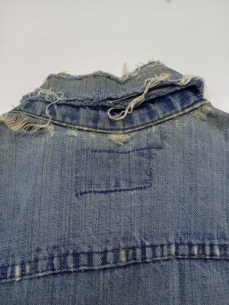 Levi's Vintage Levis Big E Vest Jacket Jeans Distressed Size US M / EU 48-50 / 2 - 10 Thumbnail