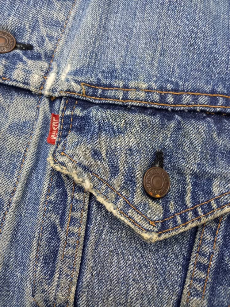 Levi's Vintage Levis Big E Vest Jacket Jeans Distressed Size US M / EU 48-50 / 2 - 6 Thumbnail