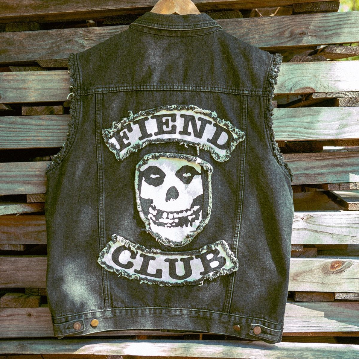 Misfits 2012 MISFITS fiend club vest Size US XL / EU 56 / 4 - 1 Thumbnail