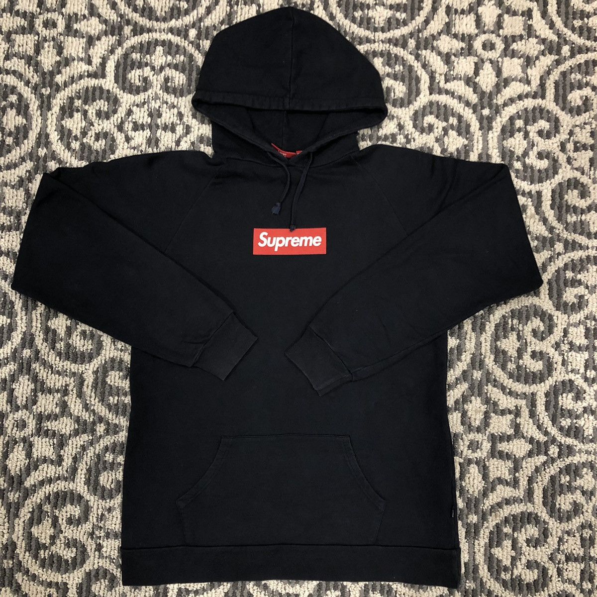 Supreme Supreme Navy Screen Print Box Logo Hoodie Size US L / EU 52-54 / 3 - 2 Thumbnail