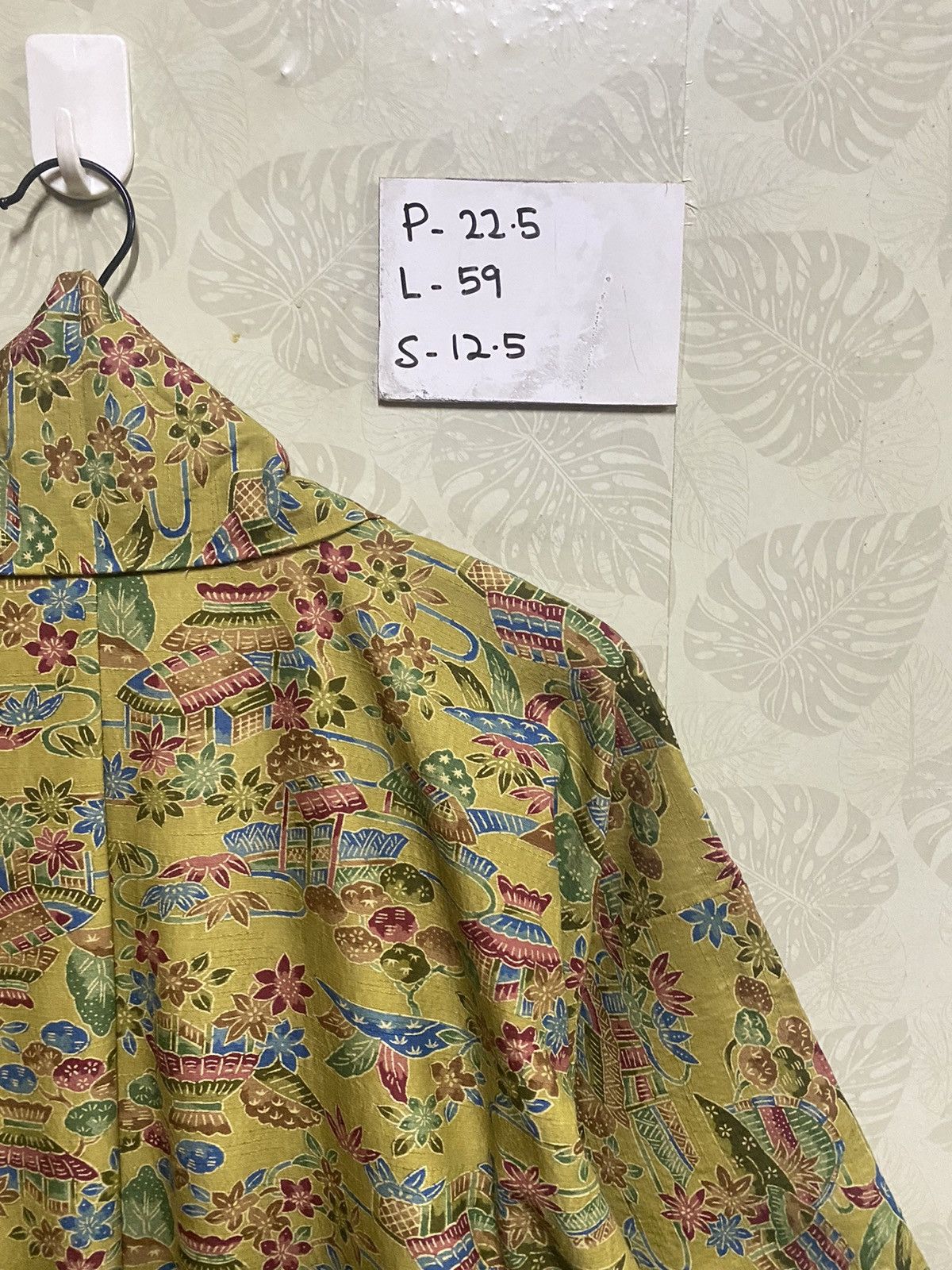 Japanese Brand Vintage 90s kimono robe floral pattern K9 Size US L / EU 52-54 / 3 - 7 Thumbnail
