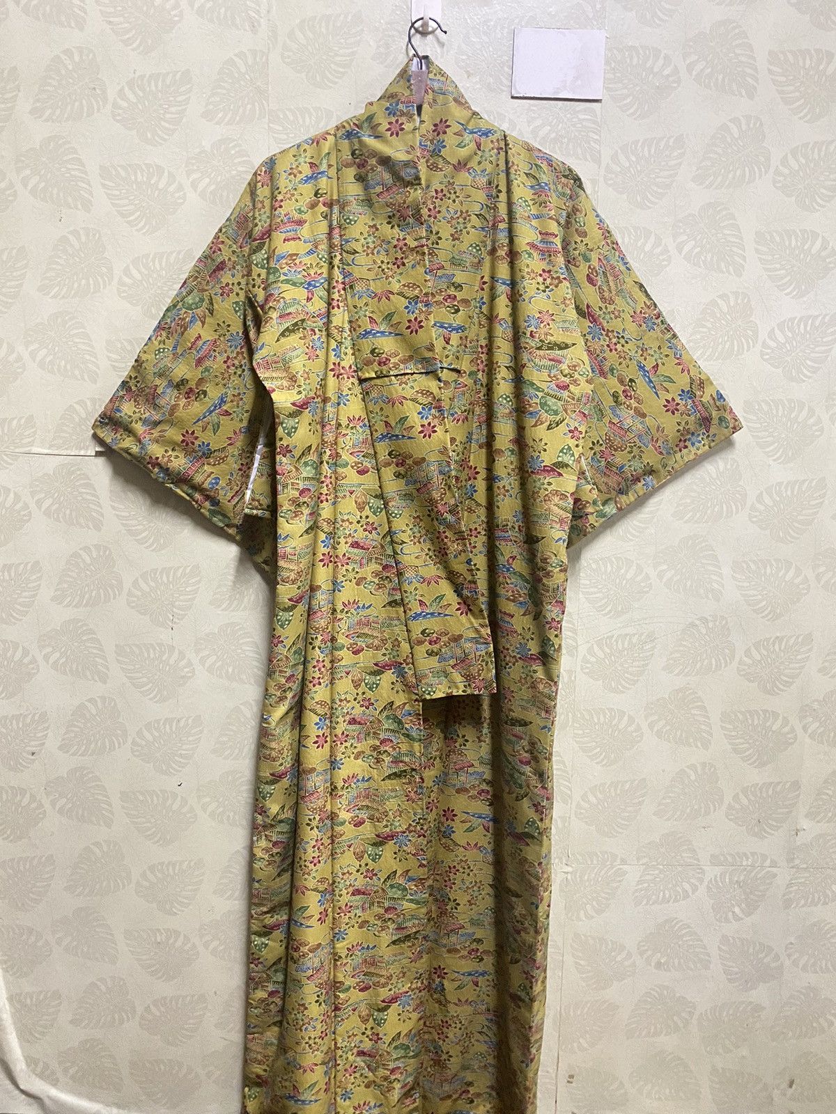 Japanese Brand Vintage 90s kimono robe floral pattern K9 Size US L / EU 52-54 / 3 - 2 Thumbnail