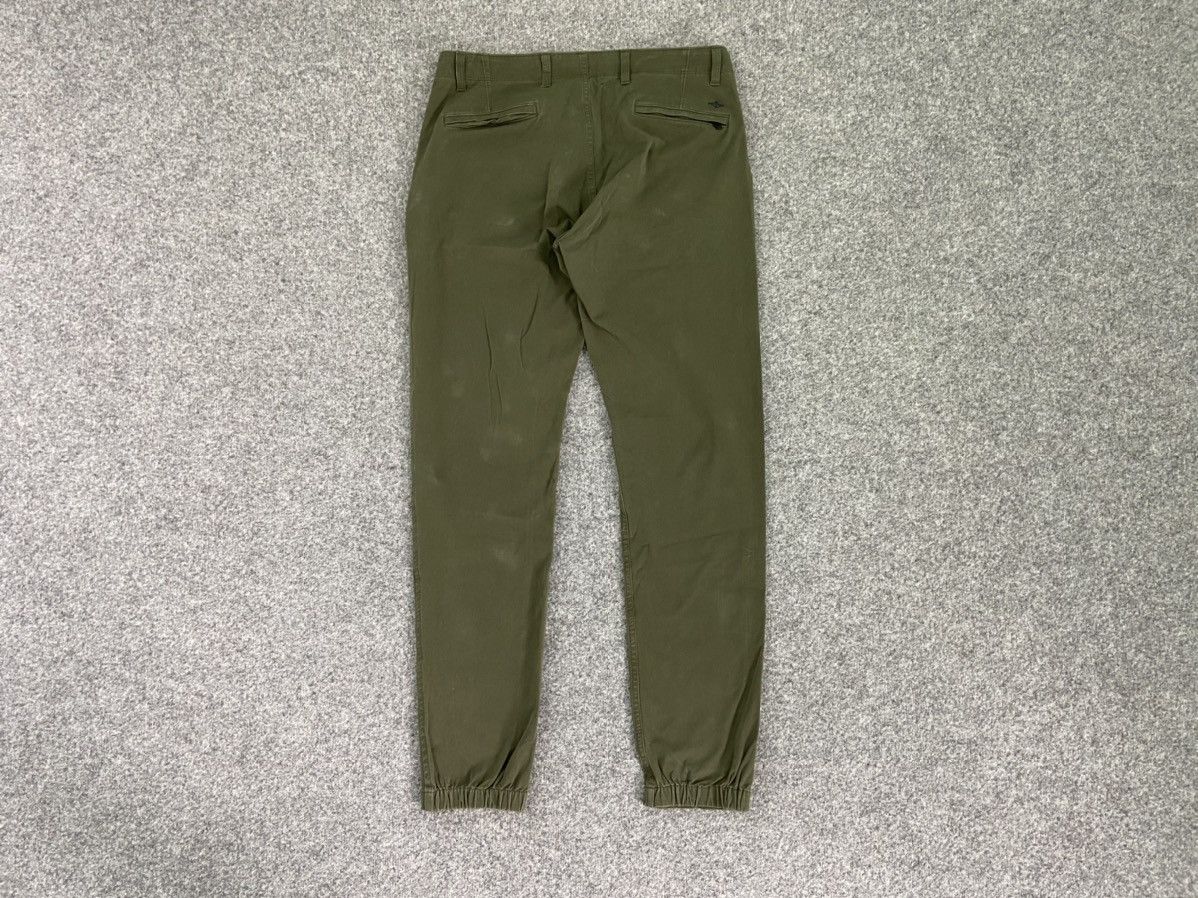 Dockers Dockers alpha khaki pants Size US 35 - 13 Thumbnail