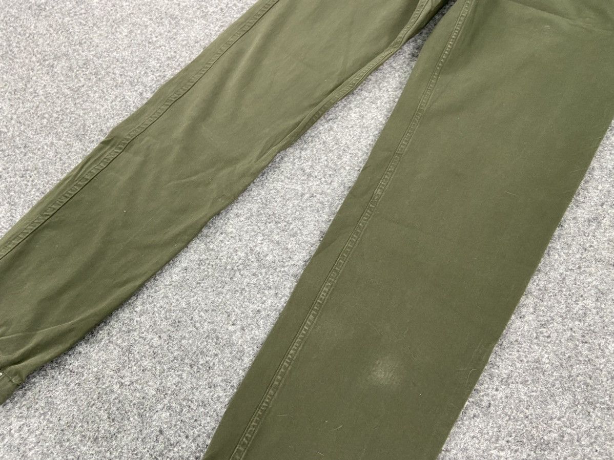 Dockers Dockers alpha khaki pants Size US 35 - 3 Thumbnail