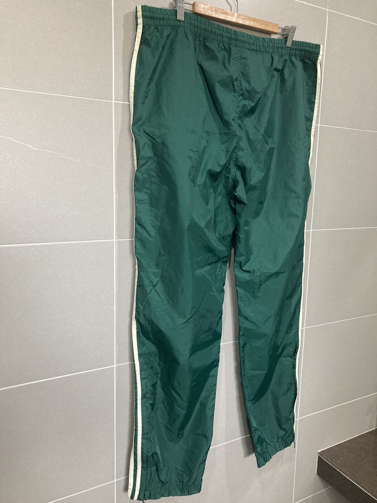 Adidas Vintage Adidas Tracksuit Bottom Pants L Size US 42 / EU 58 - 4 Thumbnail