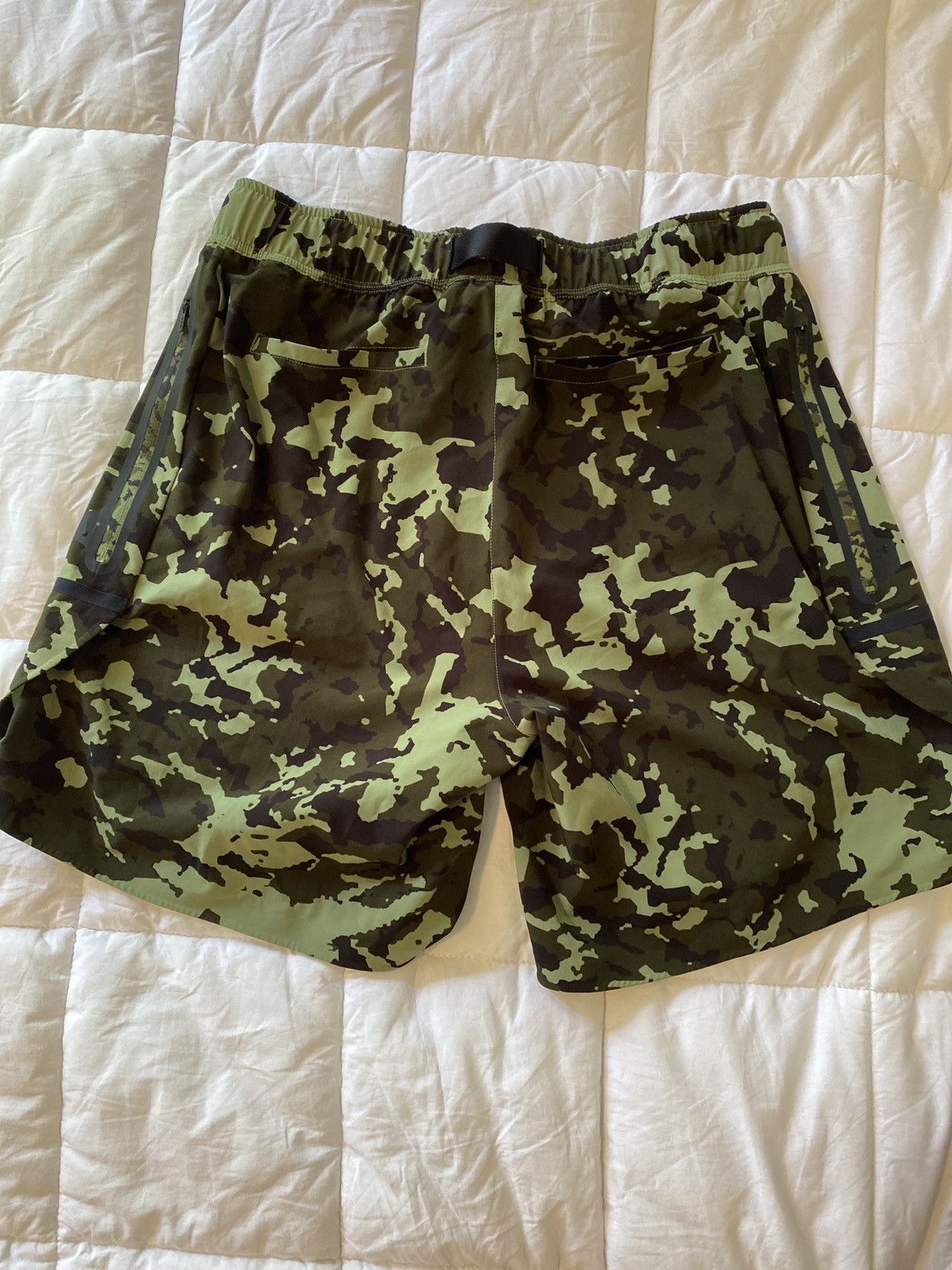 Alyx × MMW × Nike 2-in-1 MMW Nike Alyx Camo shorts/leggings Size US 34 / EU 50 - 3 Thumbnail