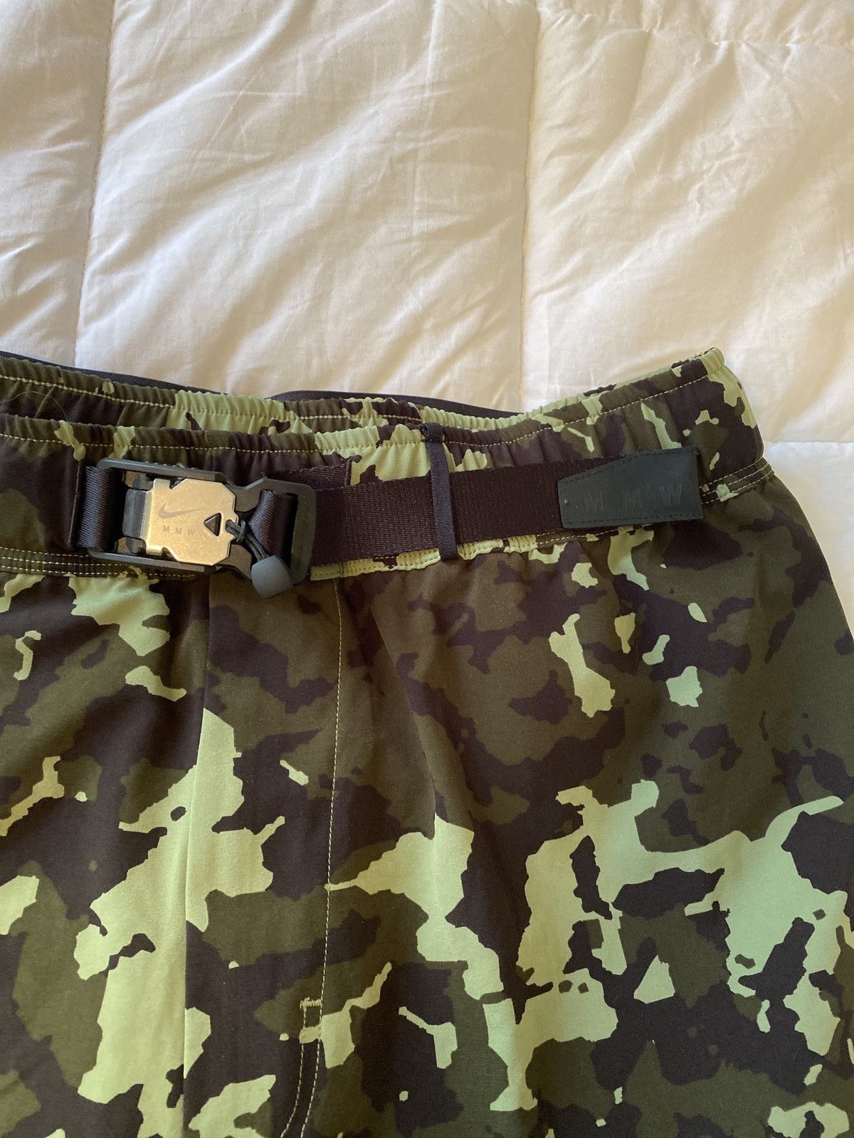 Alyx × MMW × Nike 2-in-1 MMW Nike Alyx Camo shorts/leggings Size US 34 / EU 50 - 2 Thumbnail