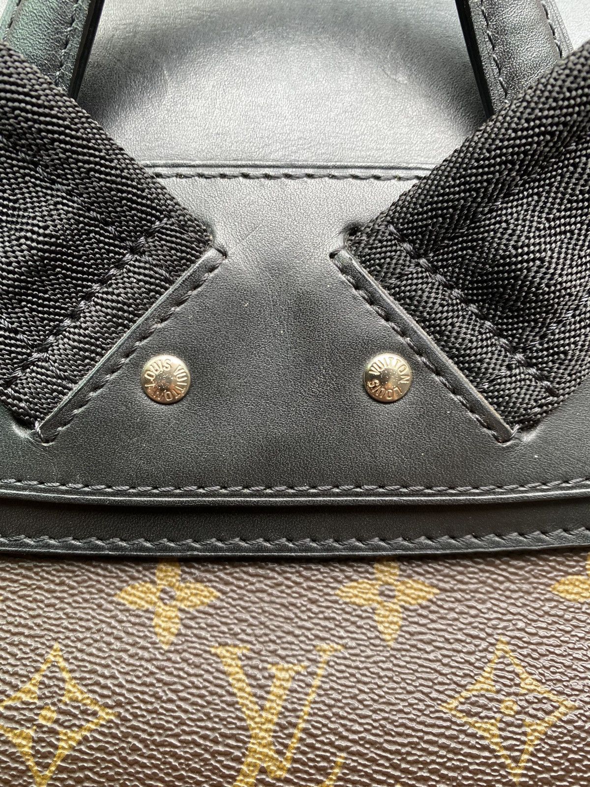 Grailed × Louis Vuitton Louis Vuitton Mocassar Monogram Palk Backpack Size ONE SIZE - 9 Thumbnail