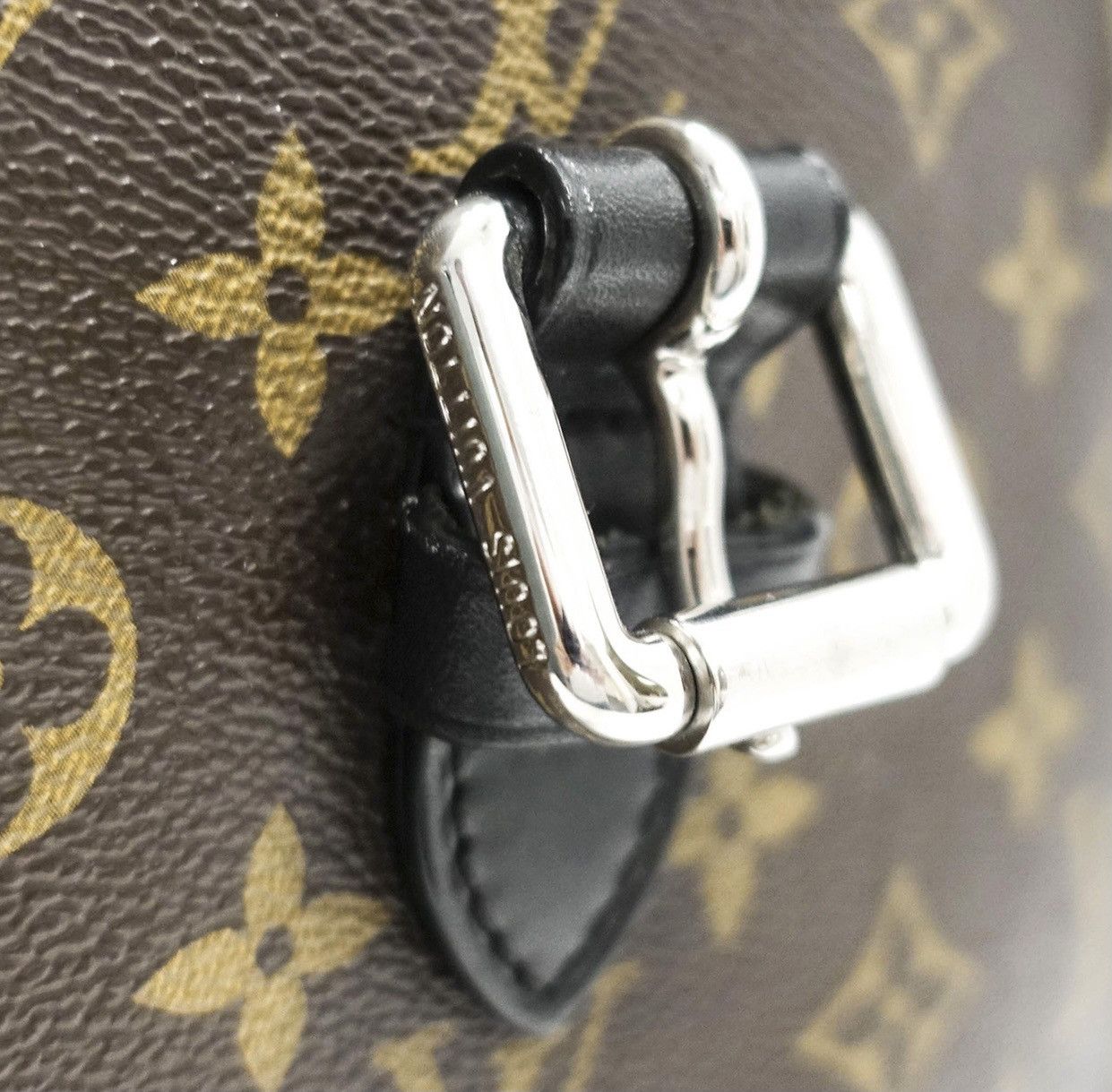 Grailed × Louis Vuitton Louis Vuitton Mocassar Monogram Palk Backpack Size ONE SIZE - 22 Thumbnail