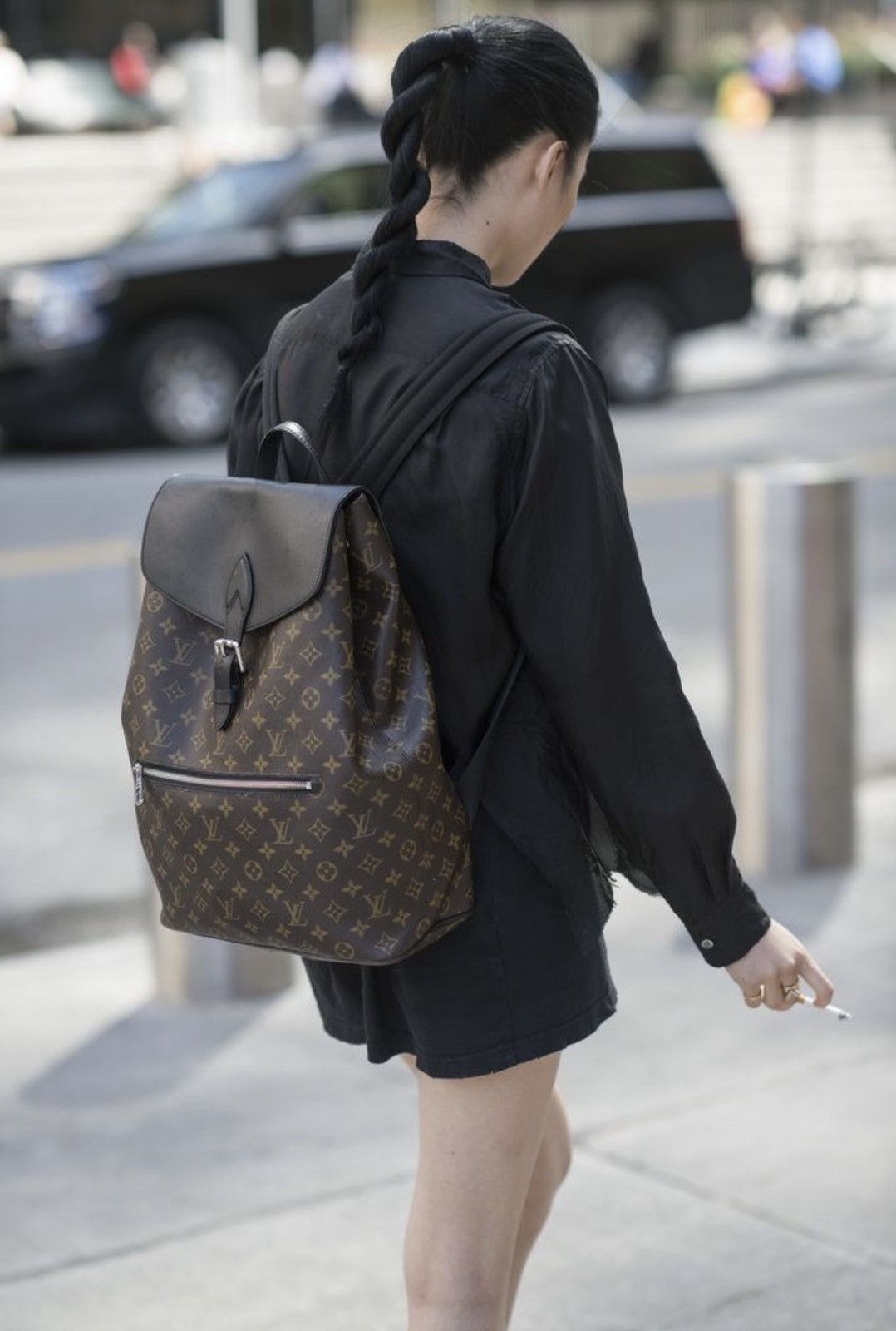 Grailed × Louis Vuitton Louis Vuitton Mocassar Monogram Palk Backpack Size ONE SIZE - 24 Thumbnail