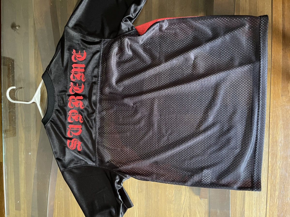 Supreme Supreme Che Football Top | Grailed