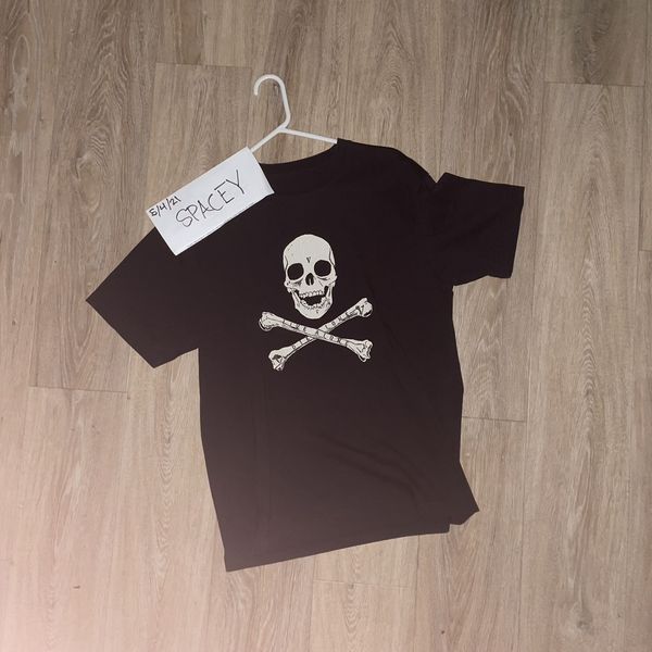 Vlone vlone skull bones tee Grailed