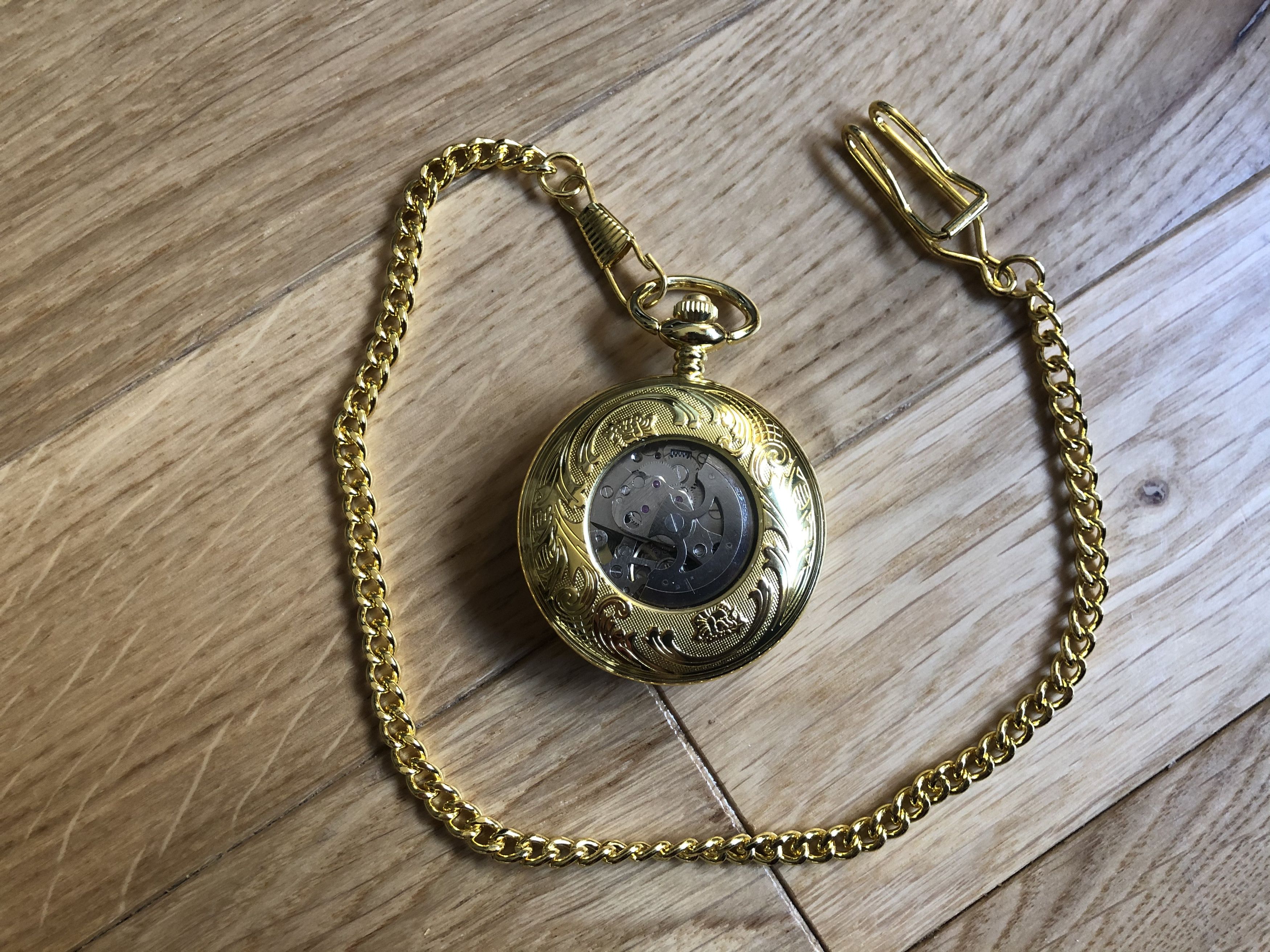 Vintage Gold Engraved Gusset Watch Size ONE SIZE - 3 Thumbnail