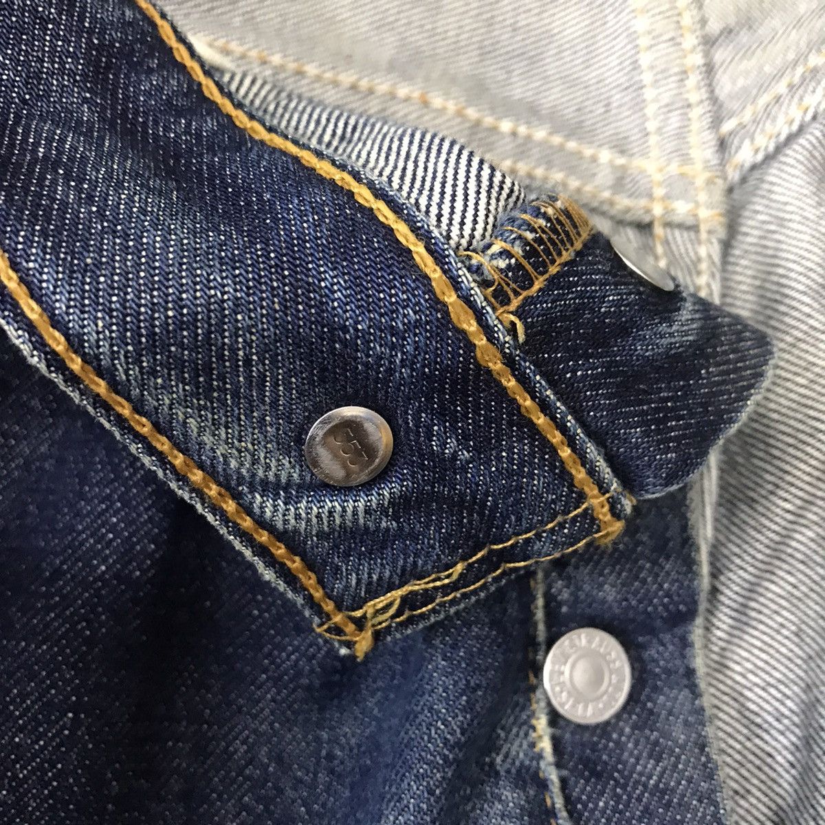 Levi's Vintage 90s Levis 501 Distressed Denim Nice Faded Size US 31 - 20 Thumbnail