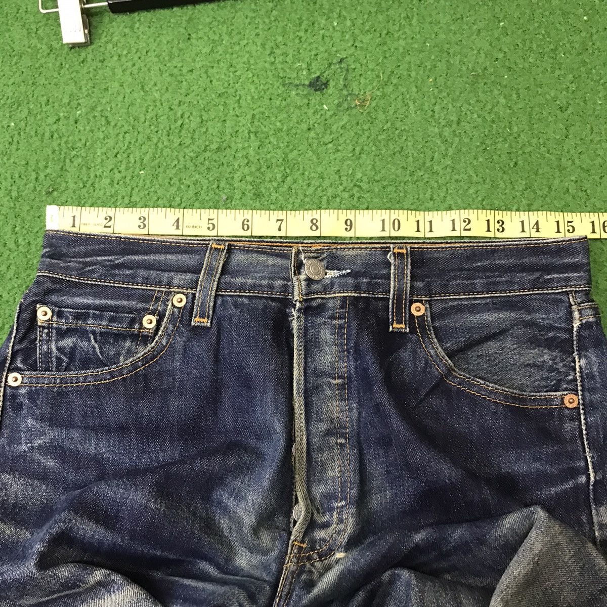 Levi's Vintage 90s Levis 501 Distressed Denim Nice Faded Size US 31 - 18 Thumbnail