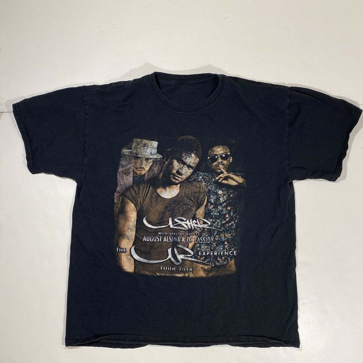 Rap Tees × Vintage Vintage Usher Tour Tee Size US L / EU 52-54 / 3 - 1 Thumbnail