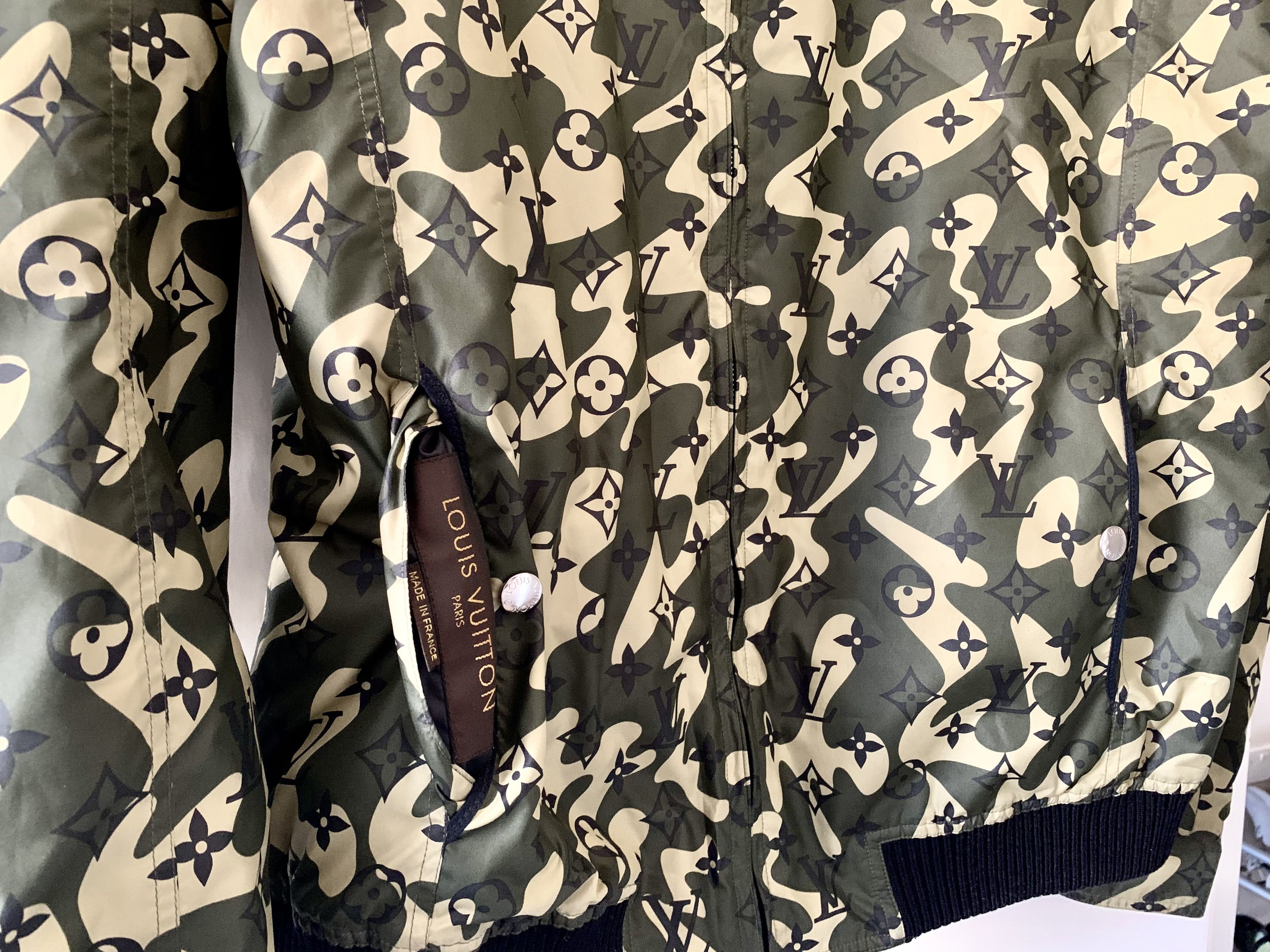Louis Vuitton × Takashi Murakami Louis Vuitton x Takashi Murakami Reversible 2008 Size US L / EU 52-54 / 3 - 4 Thumbnail