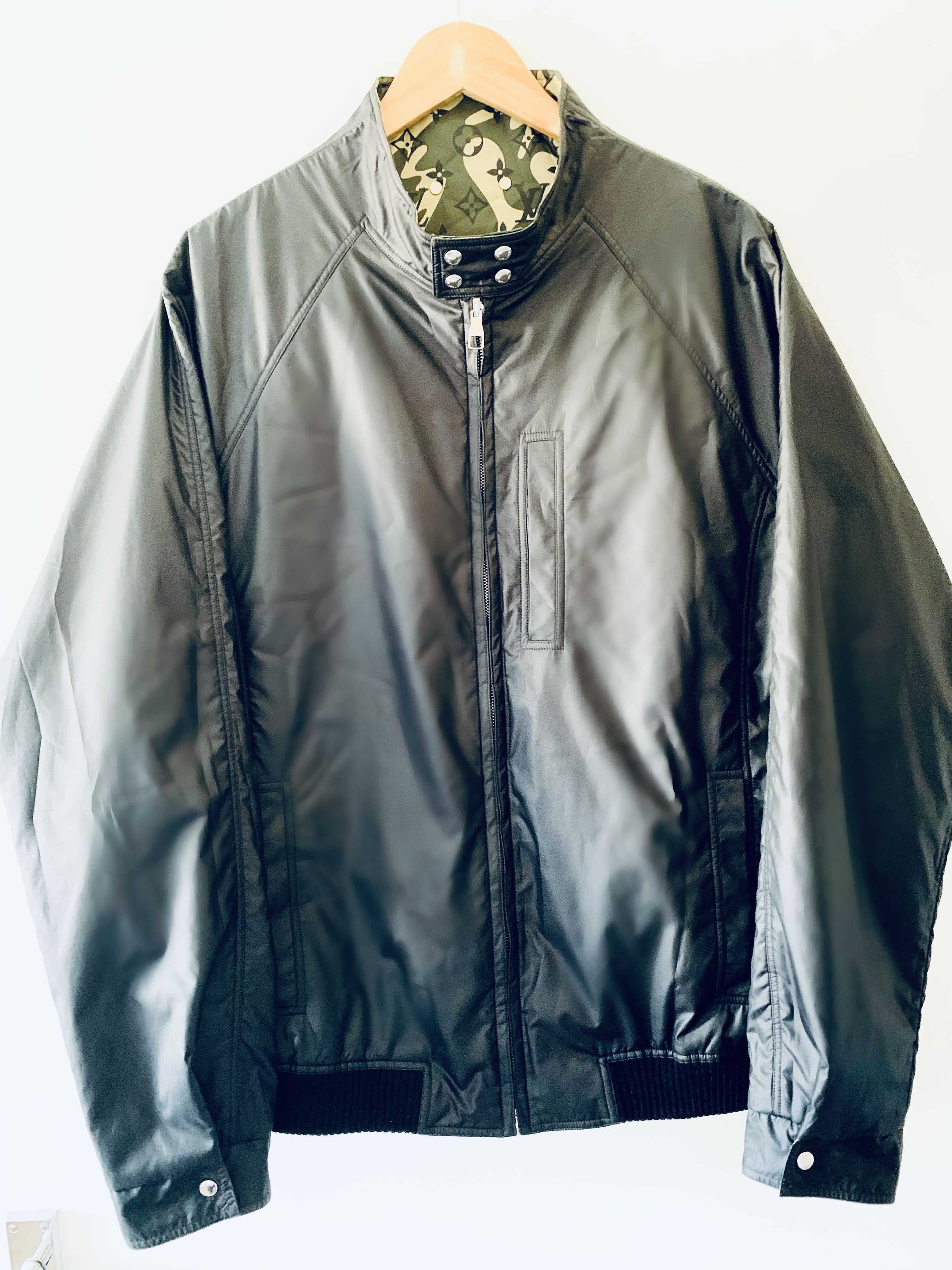 Louis Vuitton × Takashi Murakami Louis Vuitton x Takashi Murakami Reversible 2008 Size US L / EU 52-54 / 3 - 2 Thumbnail