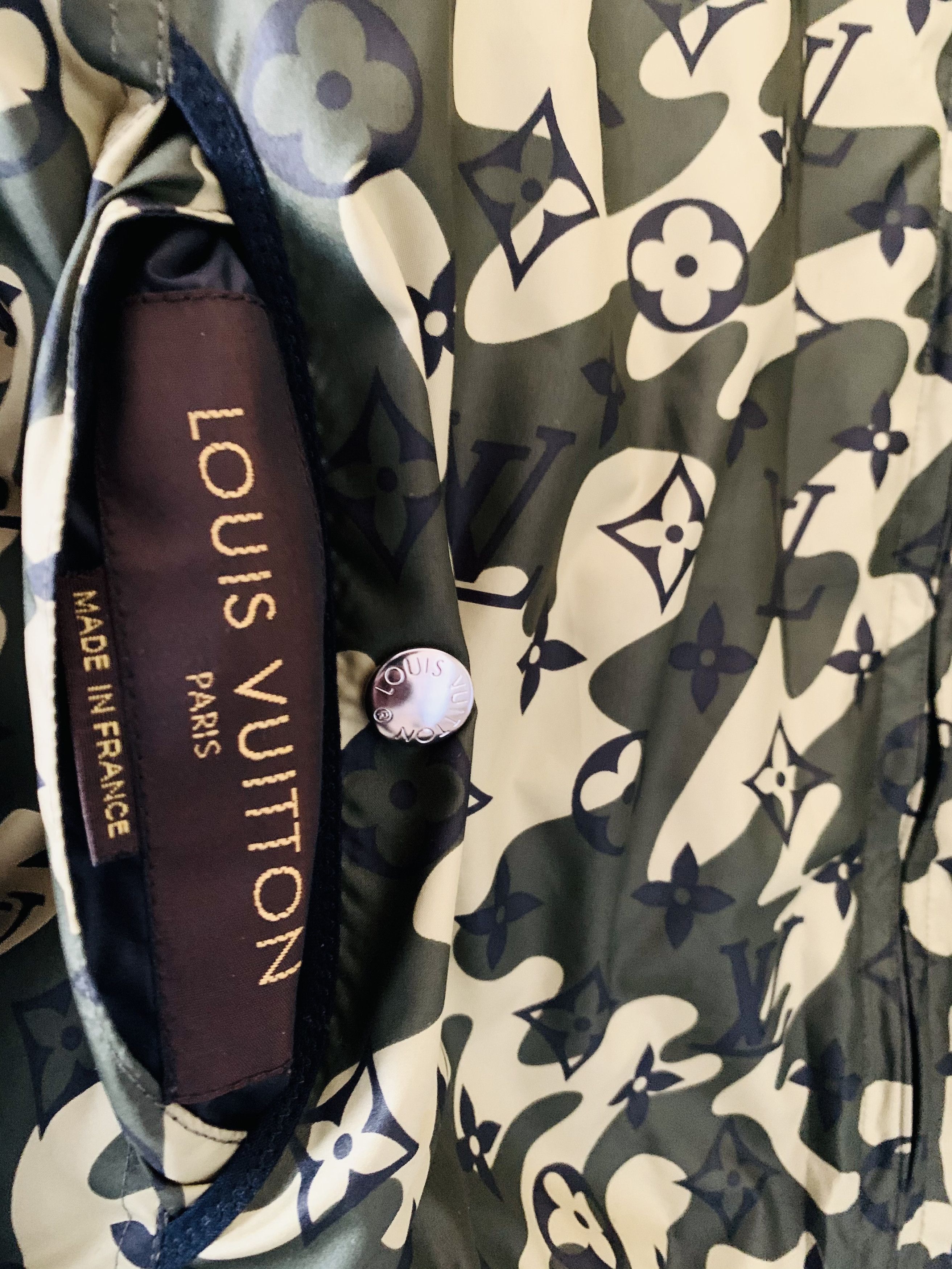 Louis Vuitton × Takashi Murakami Louis Vuitton x Takashi Murakami Reversible 2008 Size US L / EU 52-54 / 3 - 6 Thumbnail