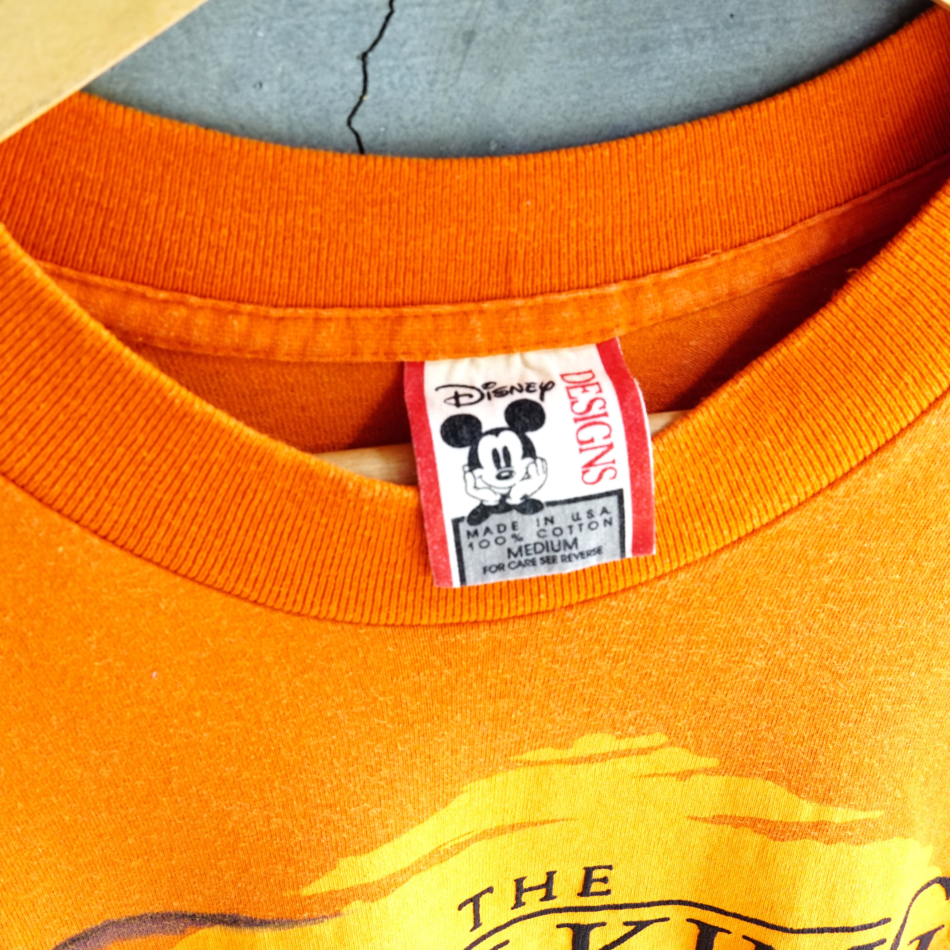 Disney VTG Disney Lion King Movie Art 90s Tee shirt Size US M / EU 48-50 / 2 - 6 Thumbnail