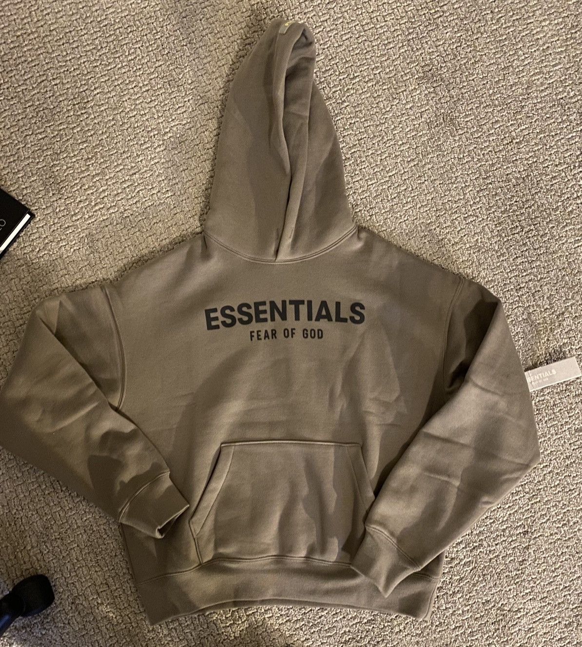 Essentials deals FOG Taupe L/S