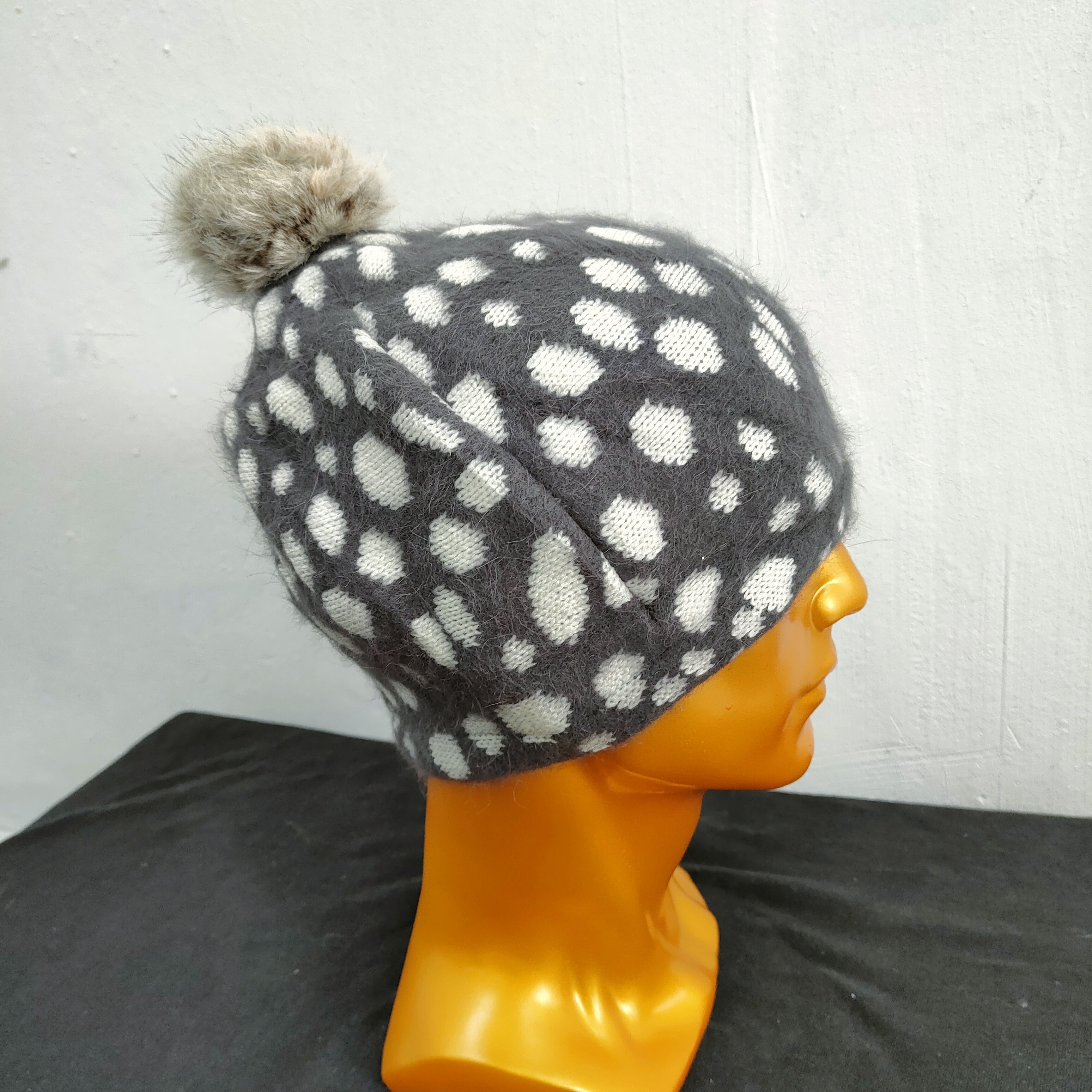 Japanese Brand 💥 BESTOFFER 💥 JAPANESE BRAND BEANIE HAT POCADOT Size ONE SIZE - 3 Thumbnail