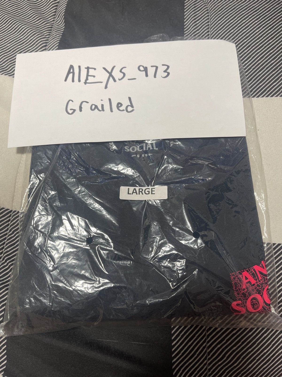 Anti Social Social Club Anti Social Social Club Pink Logo Scrambled Eggs Navy Tee Size US L / EU 52-54 / 3 - 1 Thumbnail