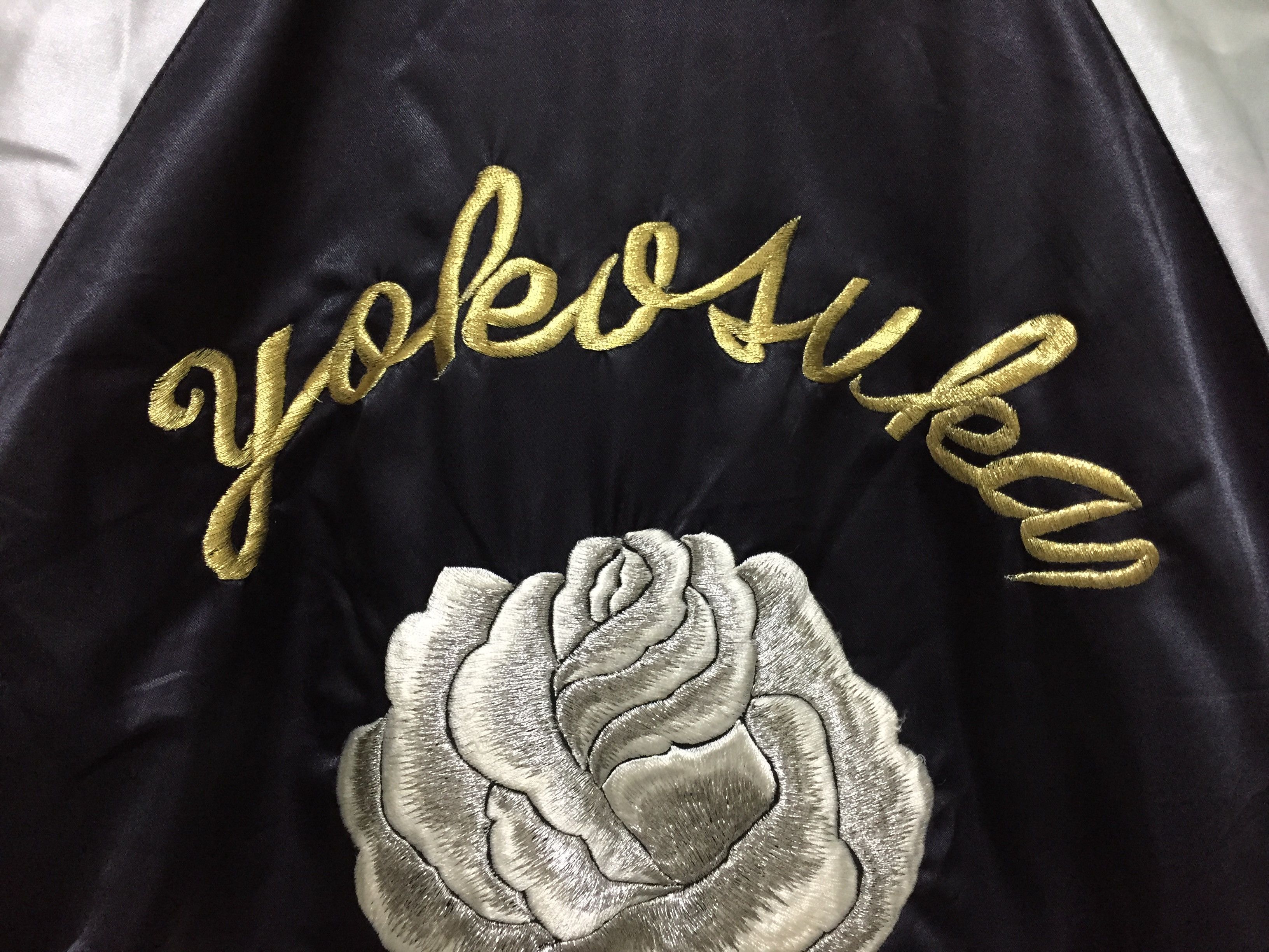 Japanese Brand × Vintage Vtg Silver Black Rose Embroidered Sukajan Size US L / EU 52-54 / 3 - 6 Thumbnail