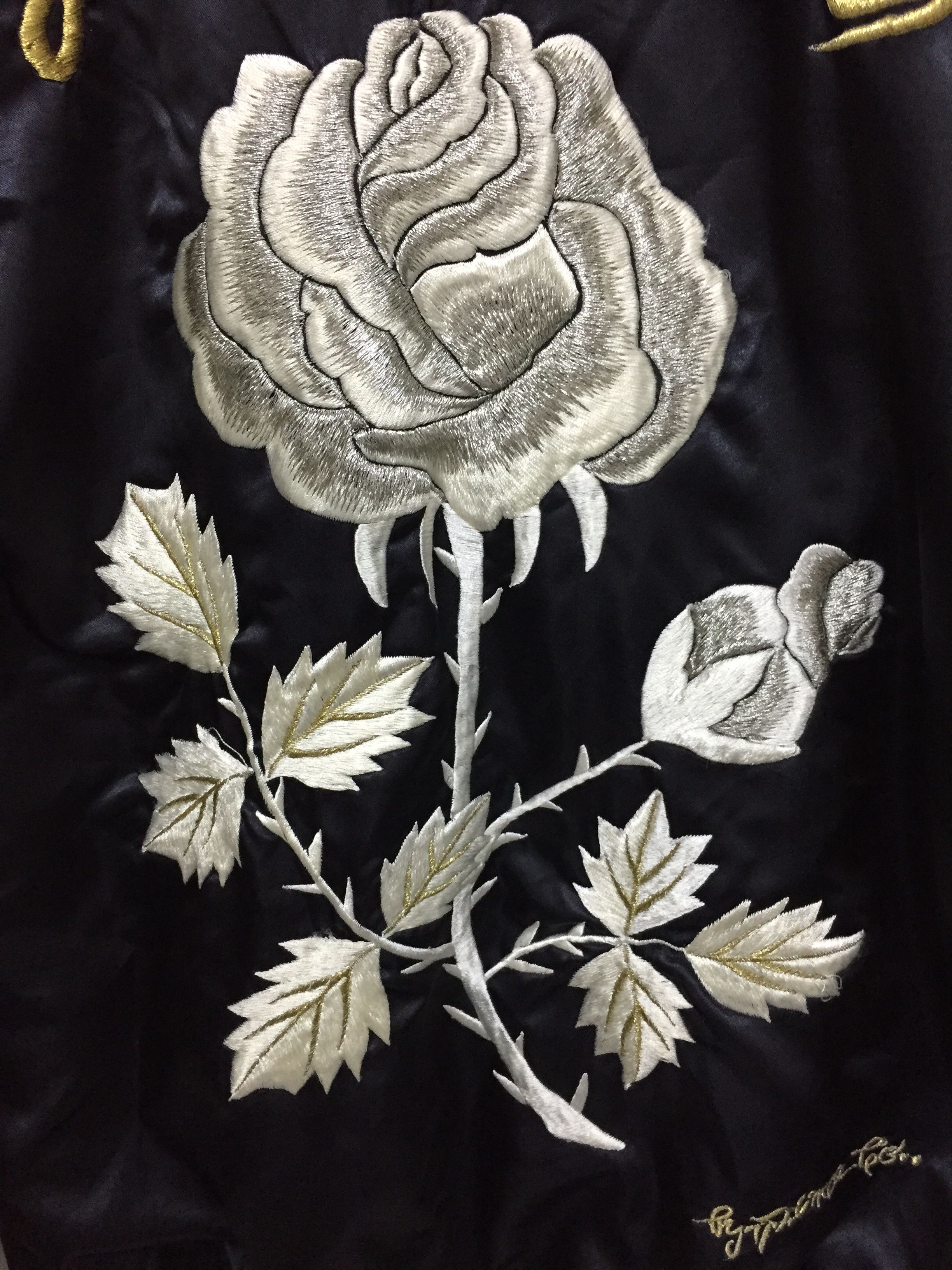 Japanese Brand × Vintage Vtg Silver Black Rose Embroidered Sukajan Size US L / EU 52-54 / 3 - 7 Thumbnail