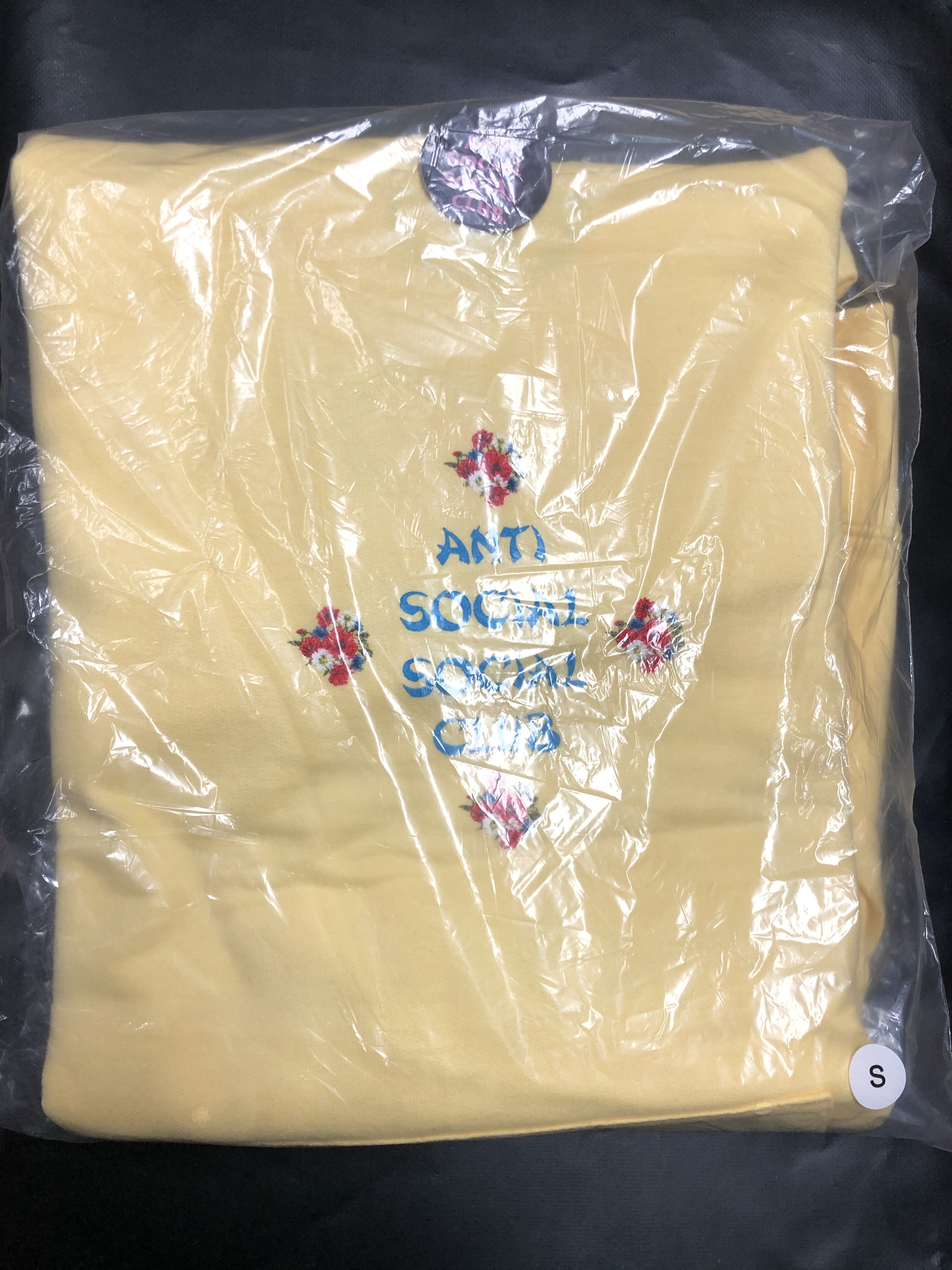 Anti Social Social Club DS Blue ASSC 2 Much of Heaven Yellow Hoodie FTP FOG CDG BAPE Size US S / EU 44-46 / 1 - 2 Thumbnail