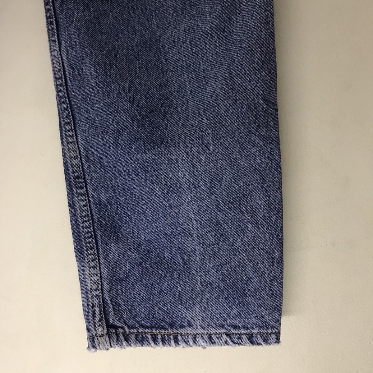 Levi's Vintage 90s Levis 550 Baggy Jeans Nice Faded Size US 33 - 17 Thumbnail