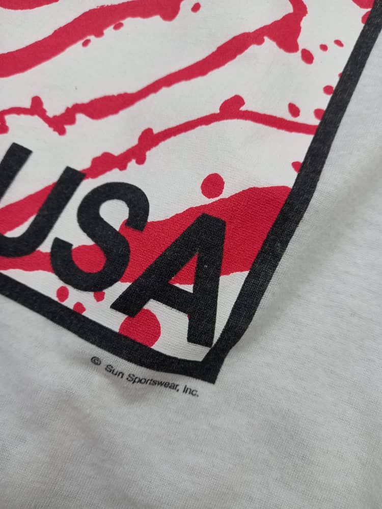 Vintage Vintage U.S.A tee Size US L / EU 52-54 / 3 - 4 Thumbnail