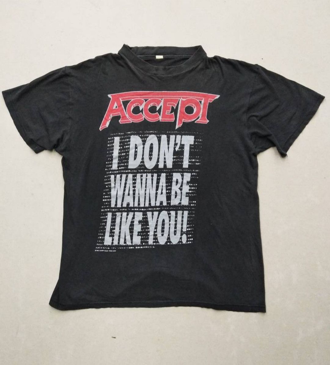 Band Tees 🔥 Vintage 90s Vtg Accept Band tshirt distressed Tour Japan Size US M / EU 48-50 / 2 - 2 Thumbnail