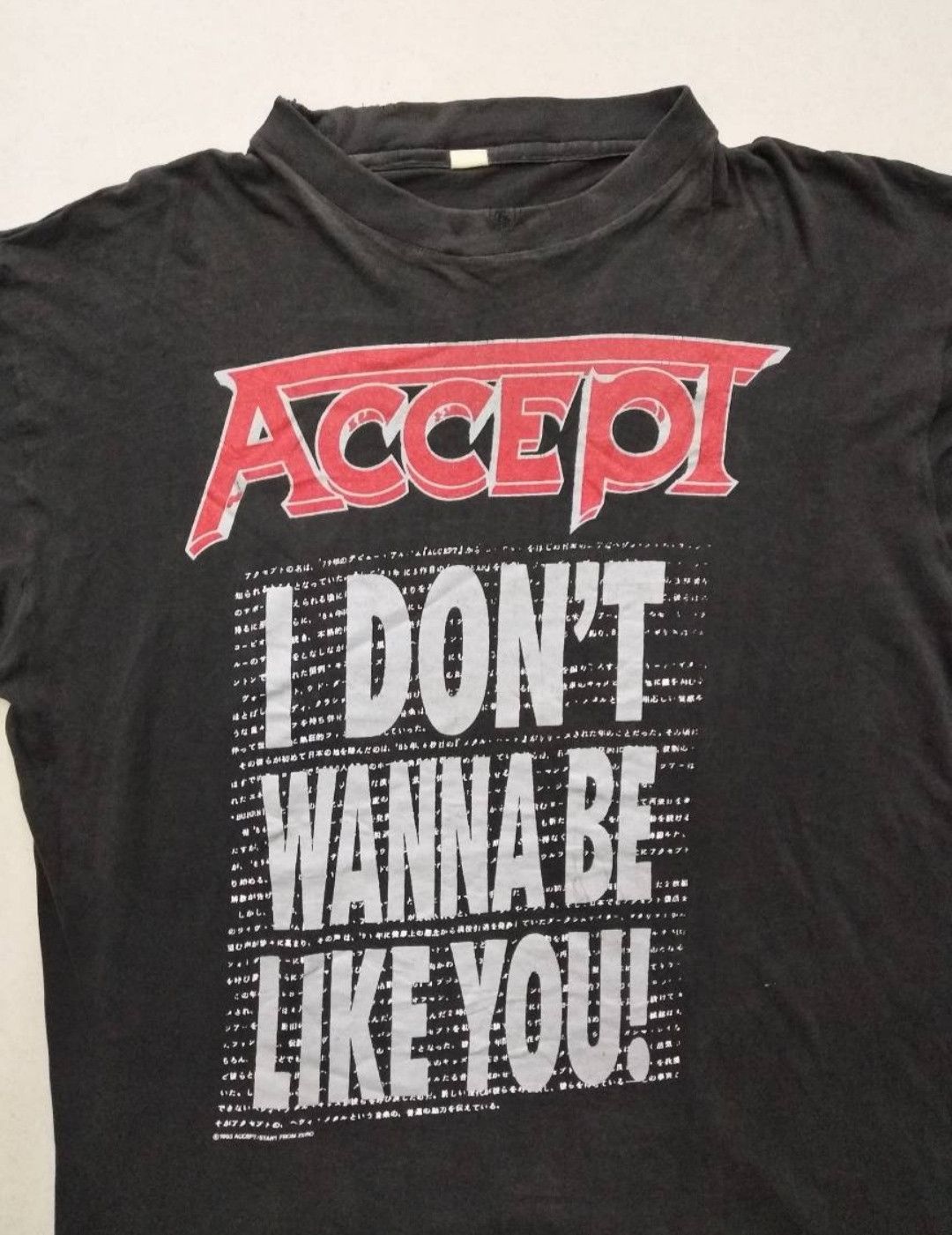 Band Tees 🔥 Vintage 90s Vtg Accept Band tshirt distressed Tour Japan Size US M / EU 48-50 / 2 - 3 Thumbnail