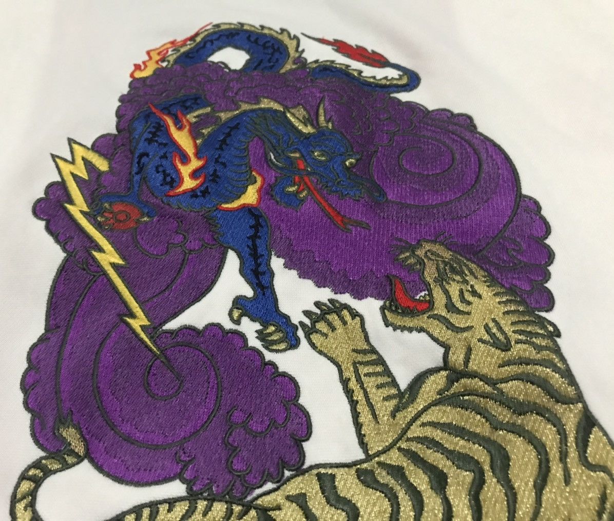Dogtown × Vintage Vintage Dogtown “Dragon & Tiger” Embroidery Logo Jersey Tees Size US XXL / EU 58 / 5 - 3 Thumbnail
