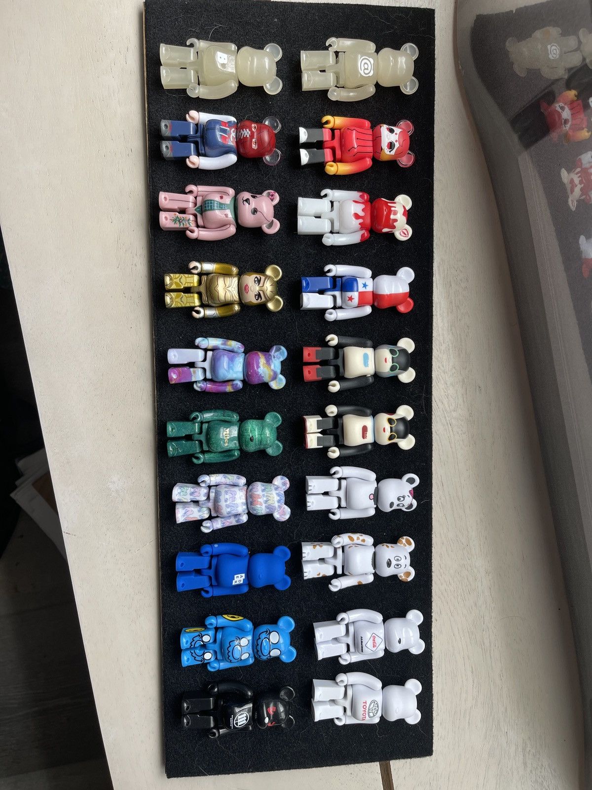 Medicom Toy Medicom Toy Bearbrick Series 40 Size ONE SIZE - 1 Thumbnail