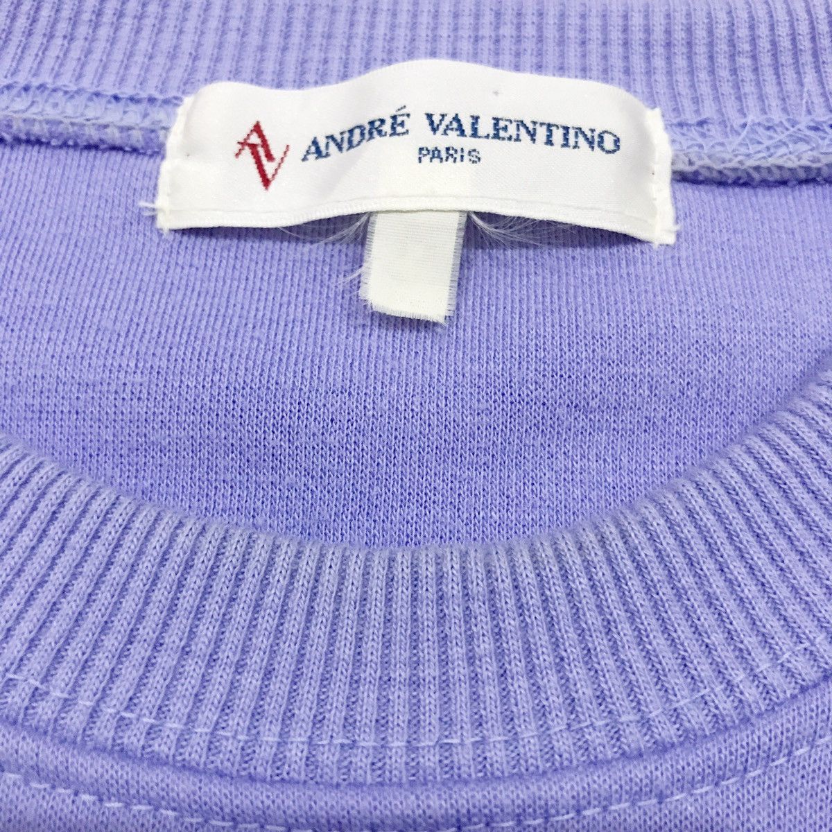 Valentino Vintage Andre Valentino Big Logo Sweatshirt Size US S / EU 44-46 / 1 - 6 Thumbnail