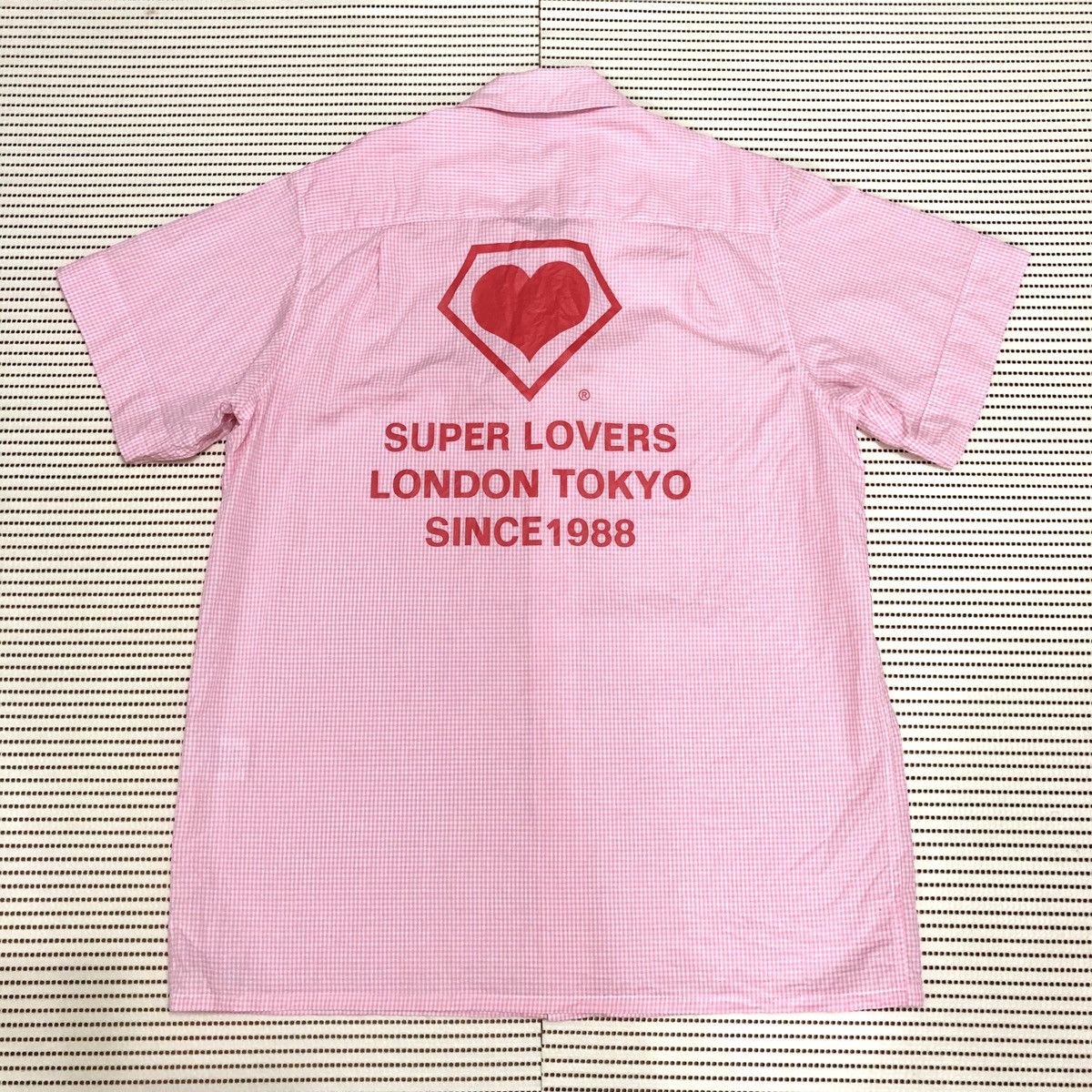 Super Lovers Rock Shirts Button Up Checker Pink Color