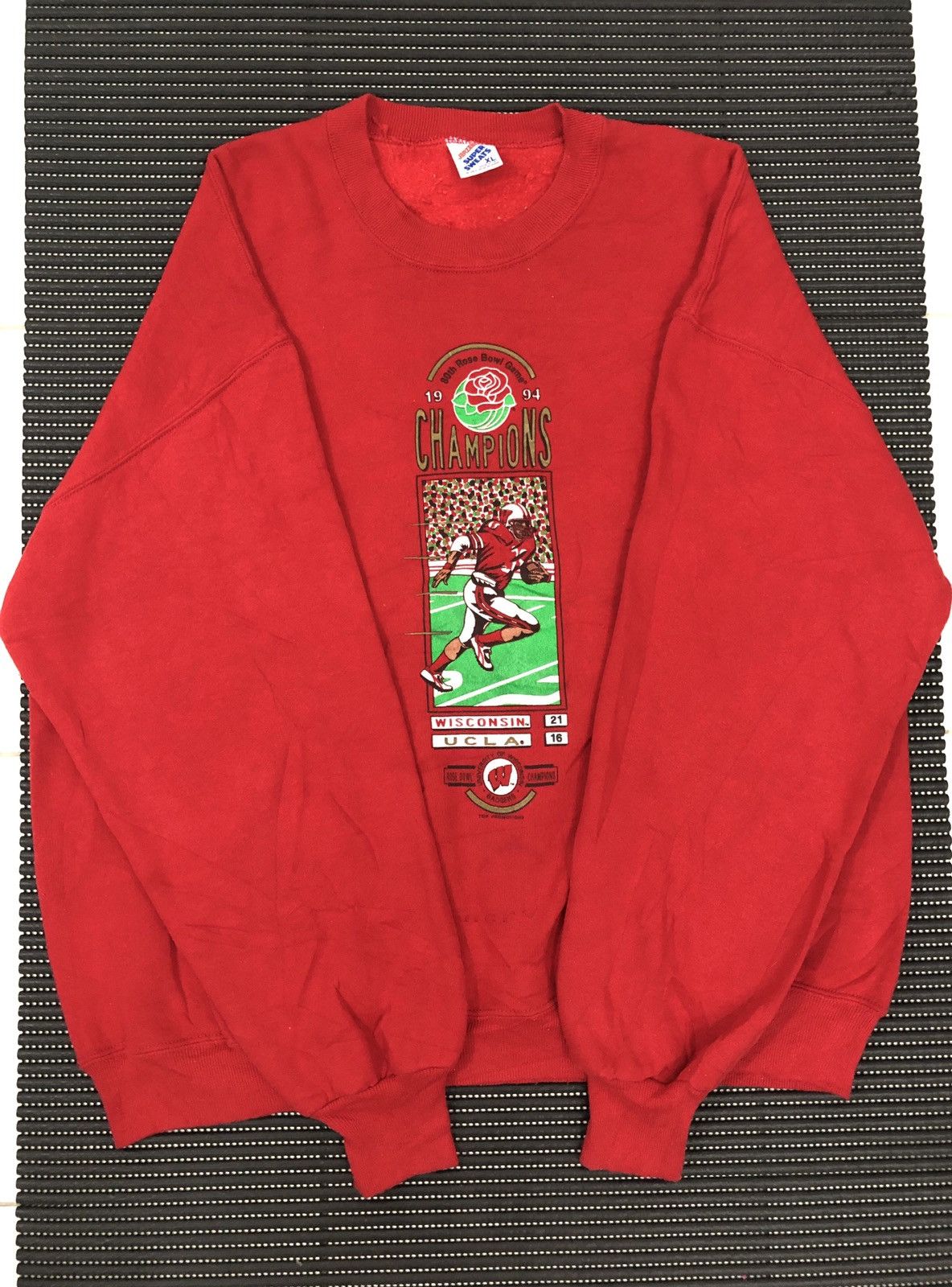Jerzees Vintage Sweatshirt University of Winconsin 1994 Size US XL / EU 56 / 4 - 1 Thumbnail