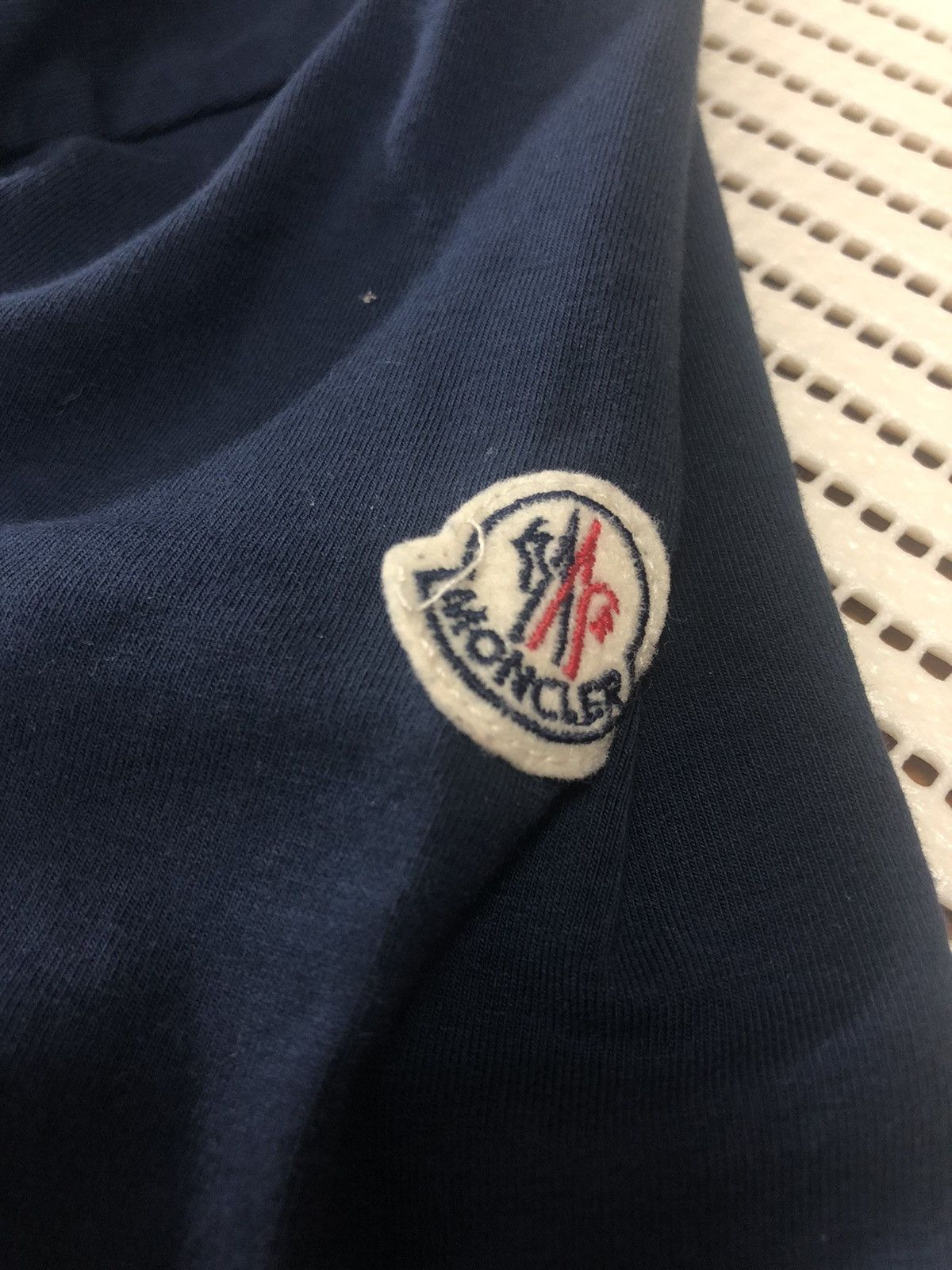 Moncler Moncler Vee Neck Navy Blue T-Shirt Slim Fit Size US M / EU 48-50 / 2 - 7 Thumbnail