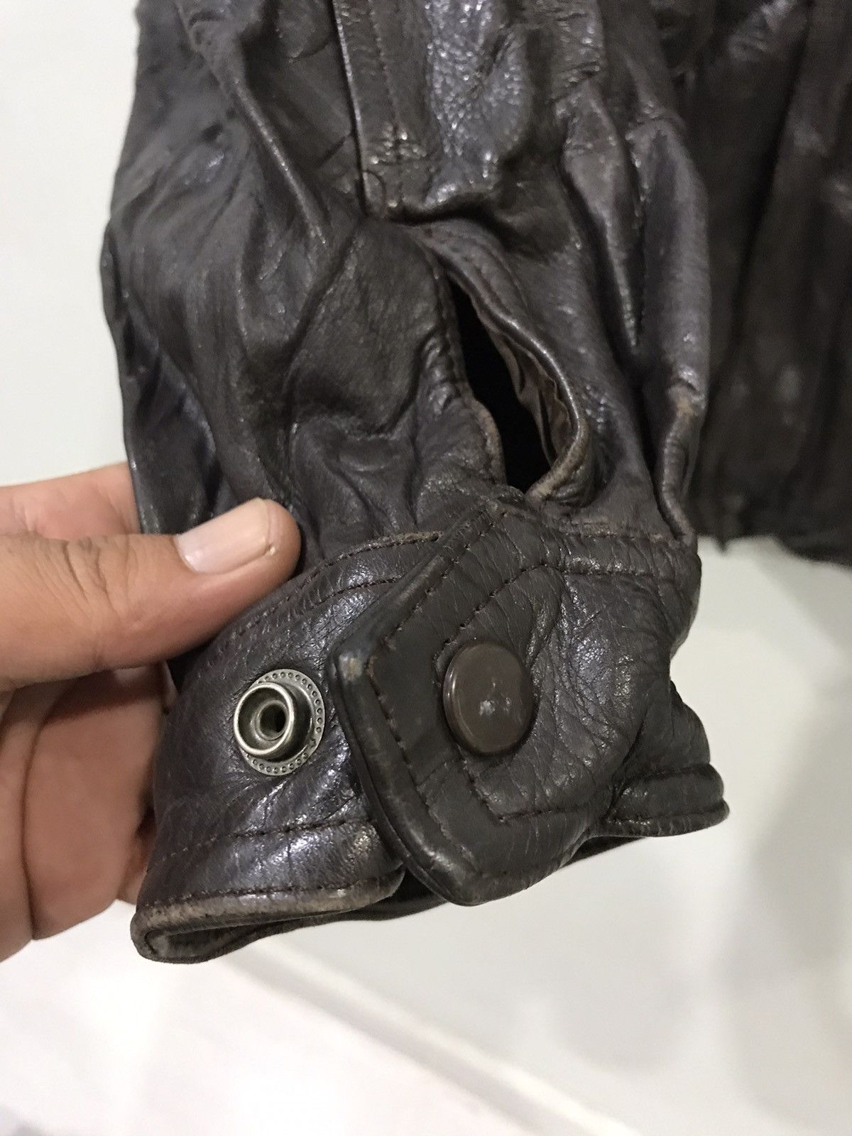 Genuine Leather A2 Repro US Air Force Leather Jacket Size US XL / EU 56 / 4 - 4 Thumbnail