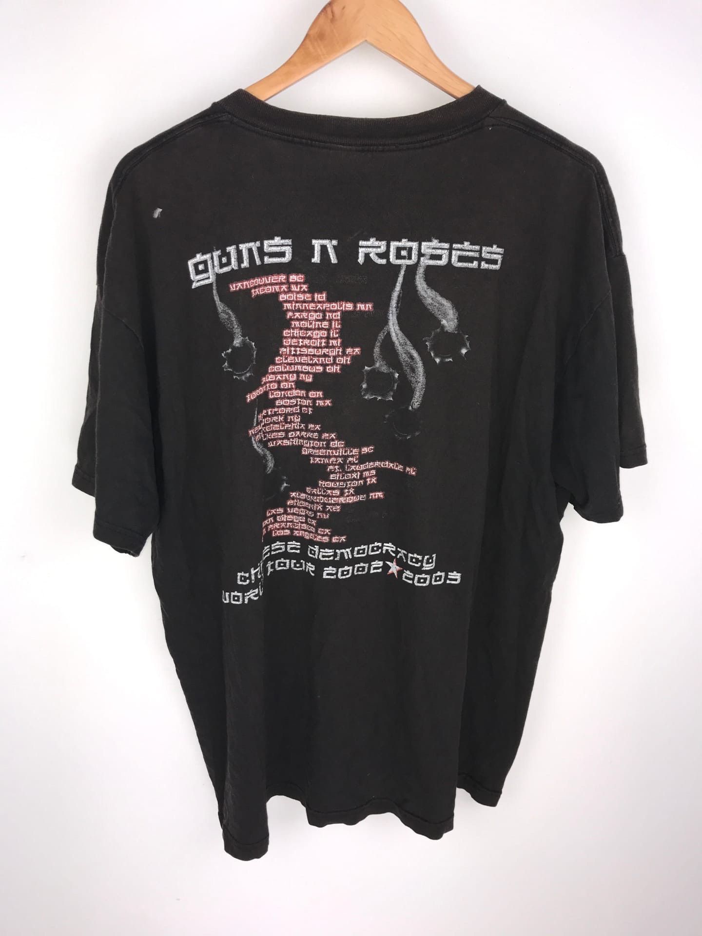 Band Tees 2002 Vintage Guns N Roses T Shirt Chinese Democracy Tour Size US XL / EU 56 / 4 - 2 Thumbnail