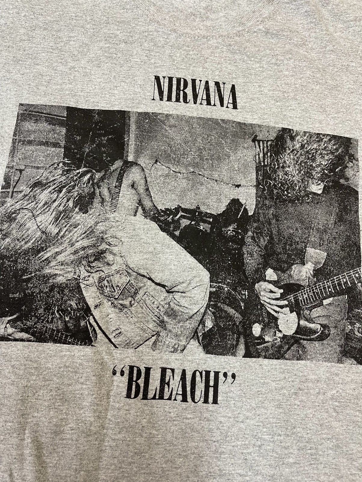 【SATIIIZ】Dino Nirvana Bleach Short Sleeve T-Shirt SATIIIZ】Dino Nirvana Bleach Short Sleeve T-Shirt (SATiiiZ/T