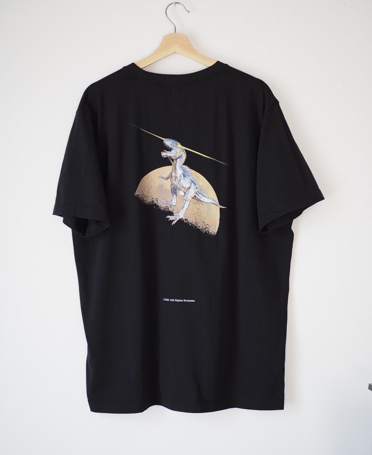 Hajime Sorayama x Jurassic world Men’s graphic T shirt L
