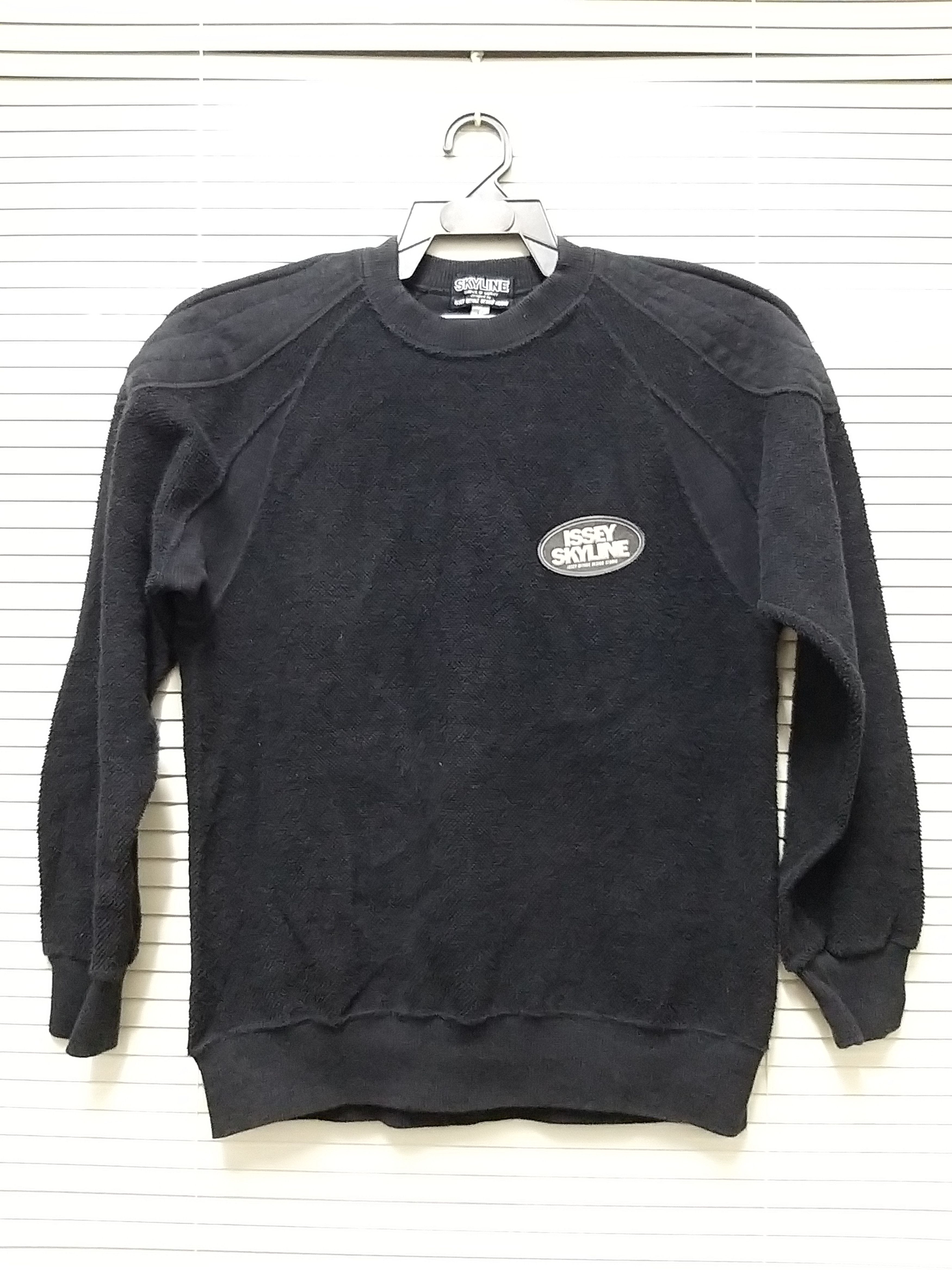 Pullover Skyline Knit Top Pullover Skyline Knit Top