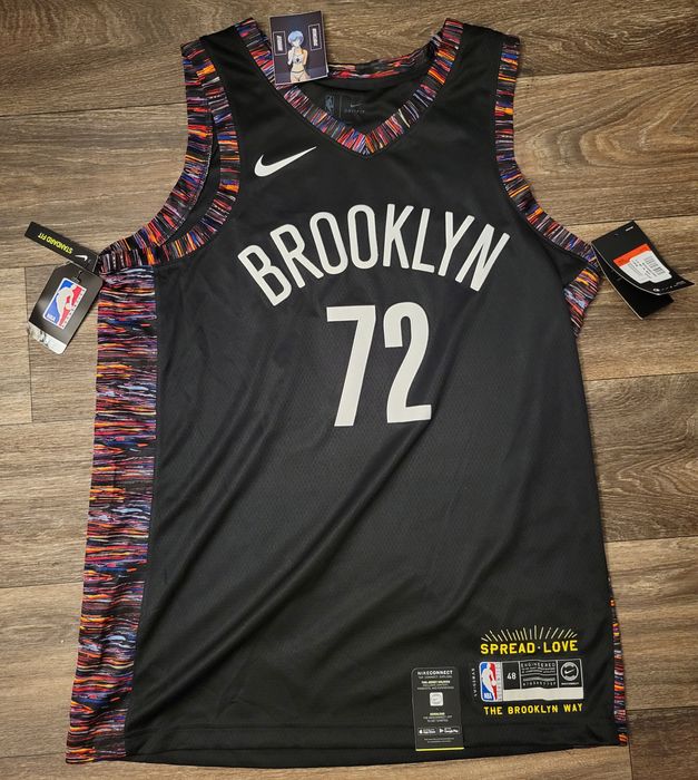 Nike brooklyn hotsell biggie jersey