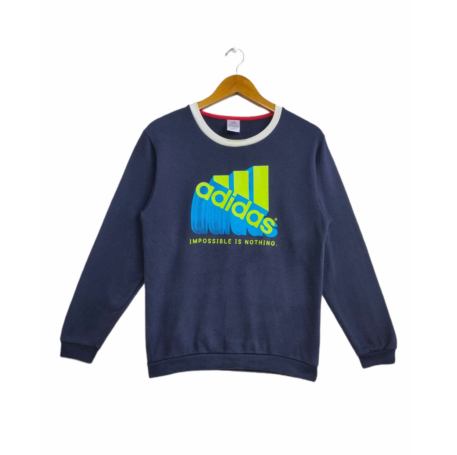 NICE! ADIDAS Imposibble Is Nothing Pullover
