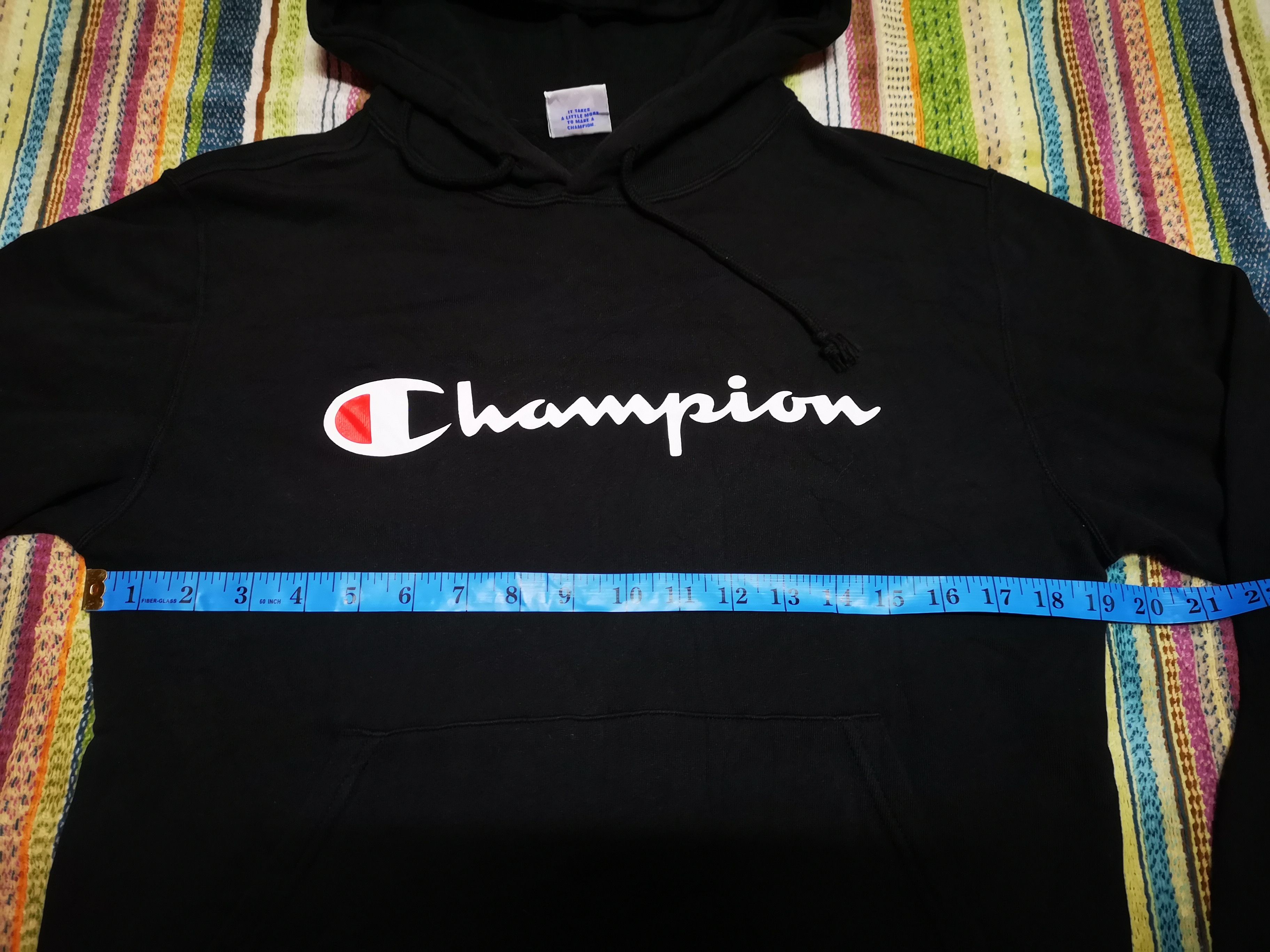 Champion Champion Hoodie Center Logo Size US M / EU 48-50 / 2 - 11 Thumbnail